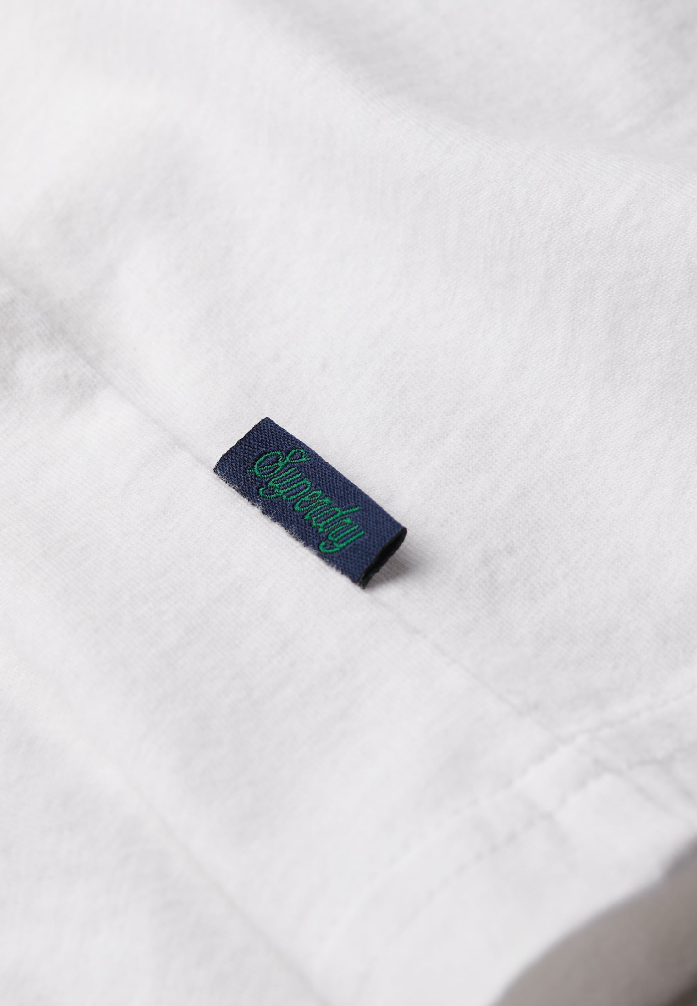 Superdry Tanktop »ESSENTIAL LOGO VEST UB«