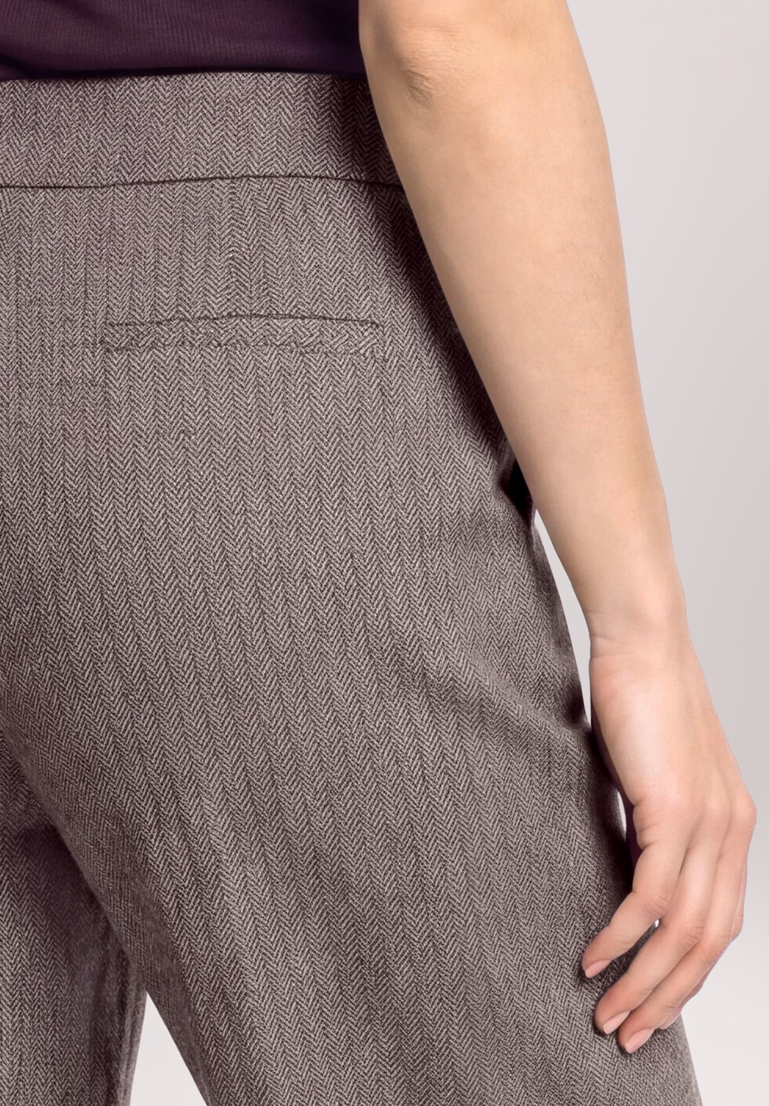 Cartoon Culotte »Damen mit Bügelfalte«