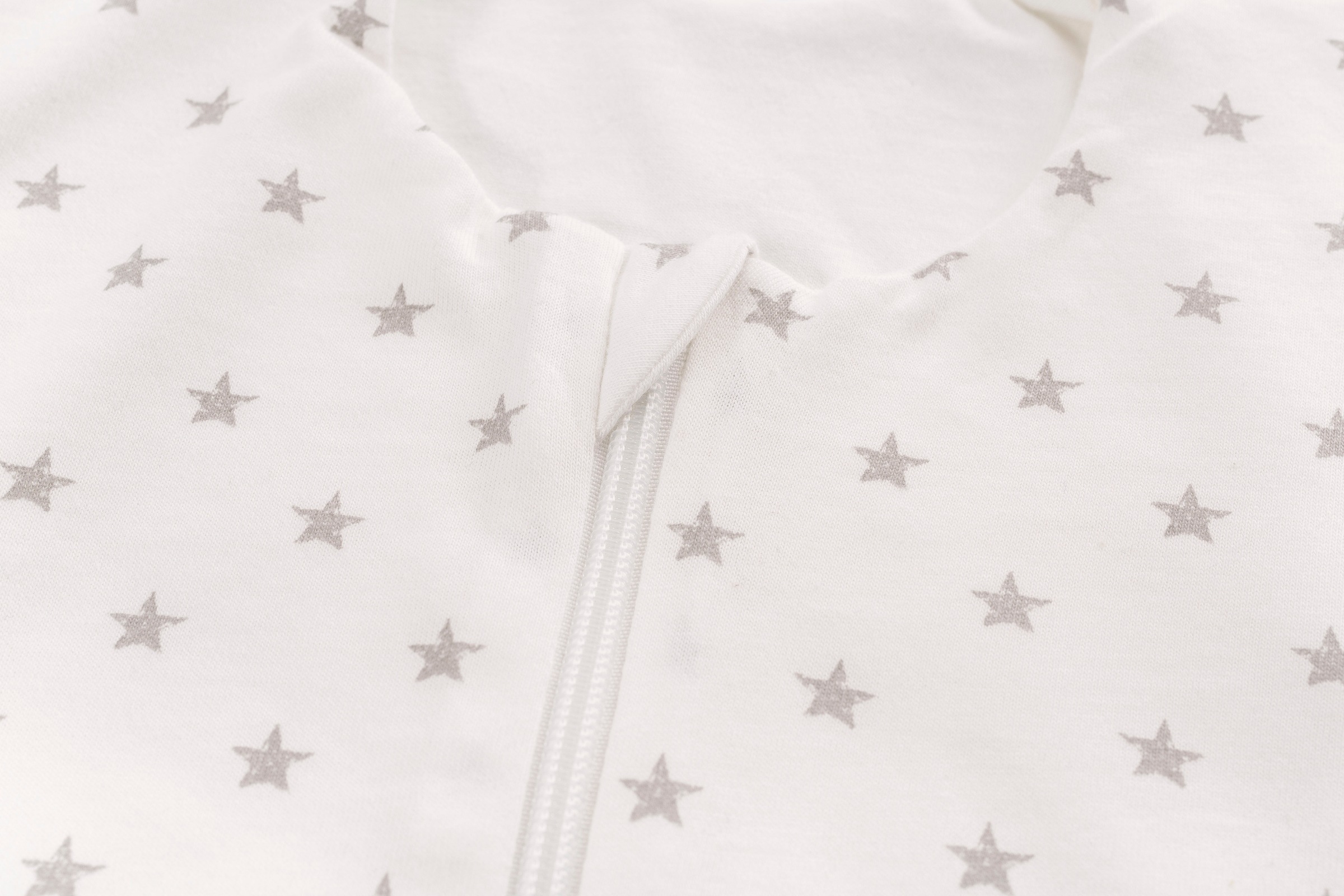 Träumeland Babyschlafsack »Sommerschlafsack LIEBMICH Baumwolle, Design Sternchen grau«