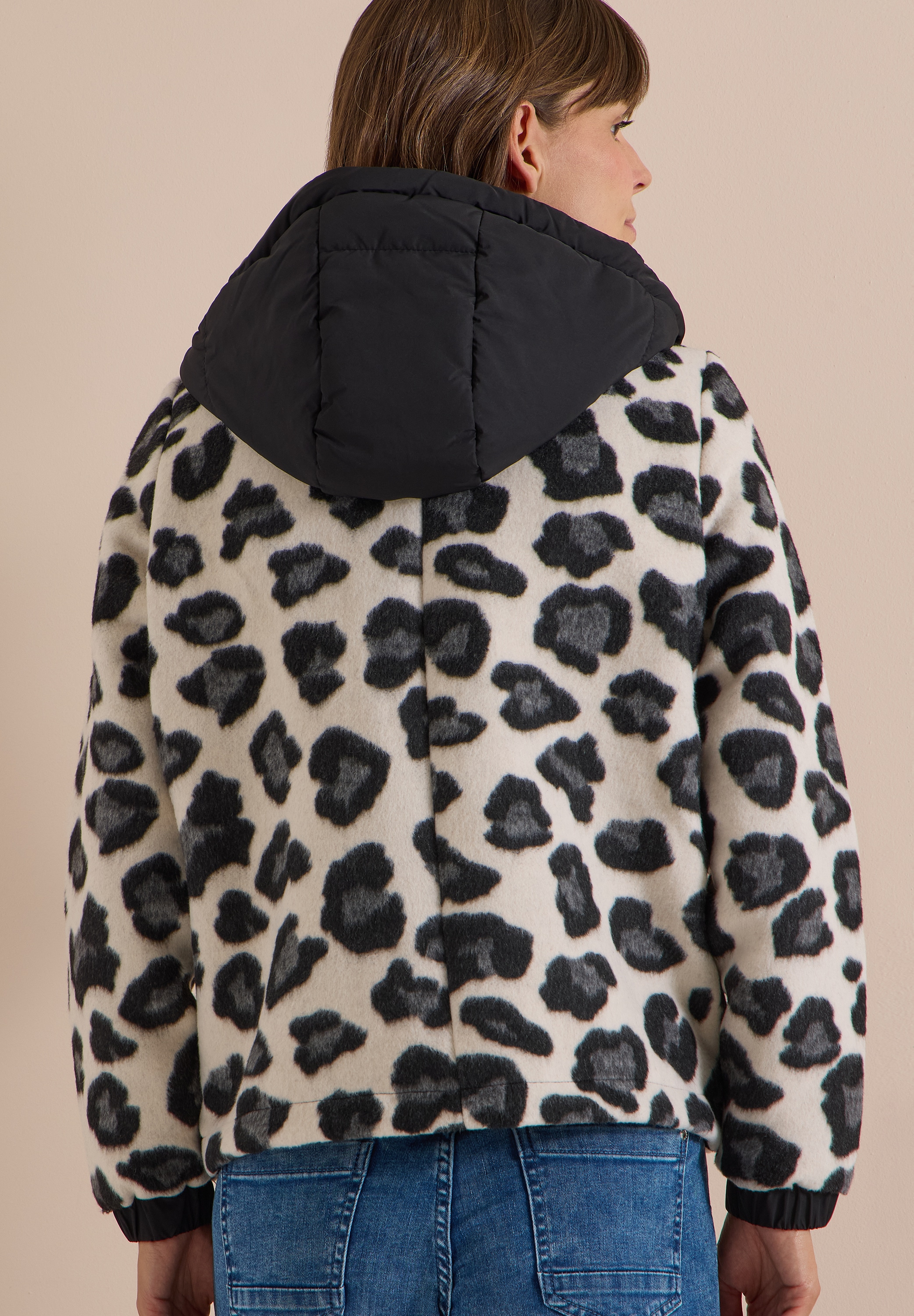 Cecil Plüschjacke mit Kapuze Materialmix, Plüsch mit Wollanteil