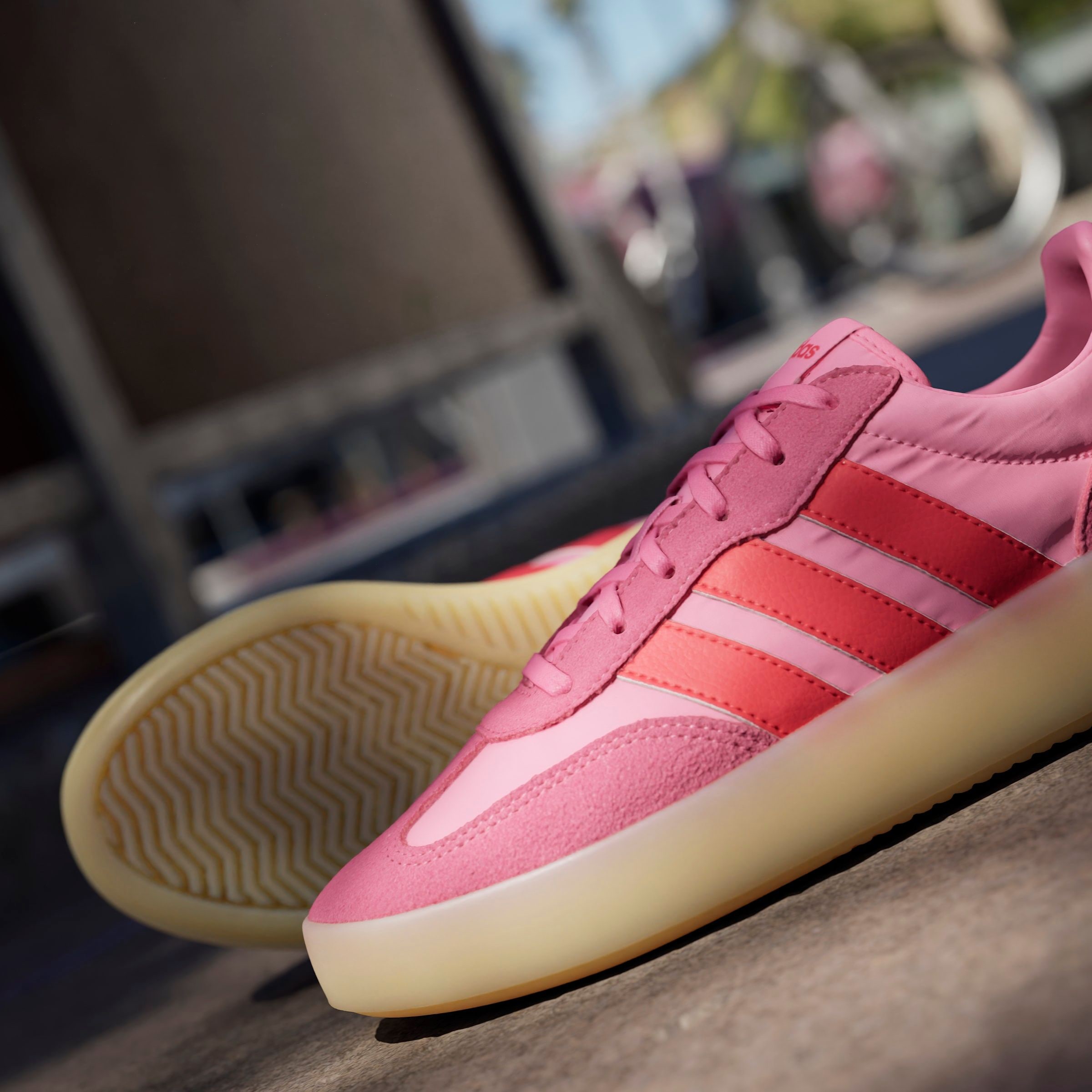 adidas Sportswear Sneaker »BARREDA DECODE«, Design auf den Spuren des adidas Handball Spezial