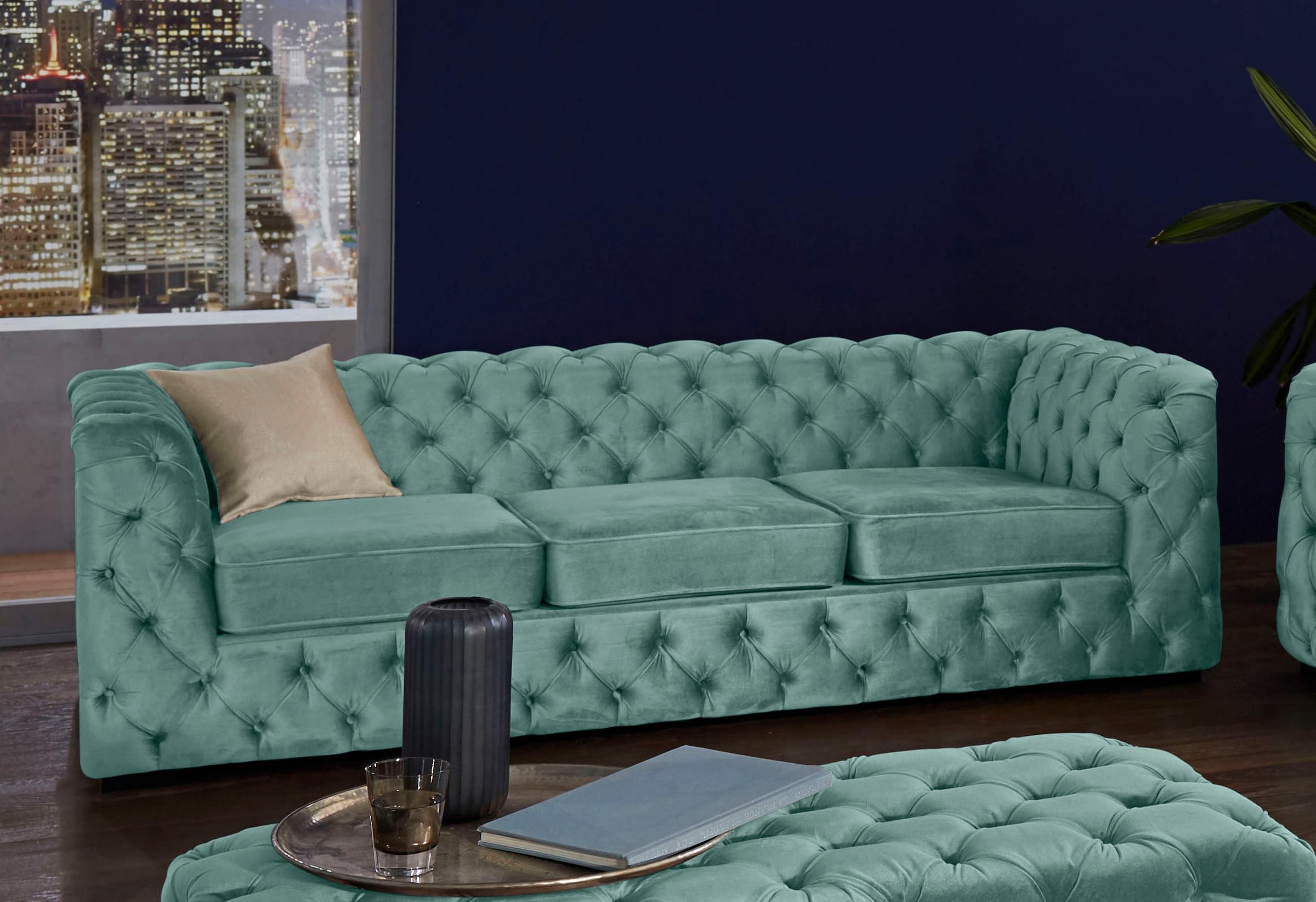 Guido Maria Kretschmer Home&Living Chesterfield-Sofa »Kalina«, klassische Chesterfield-Knopfheftung, sehr hochwertige Verarbeitung