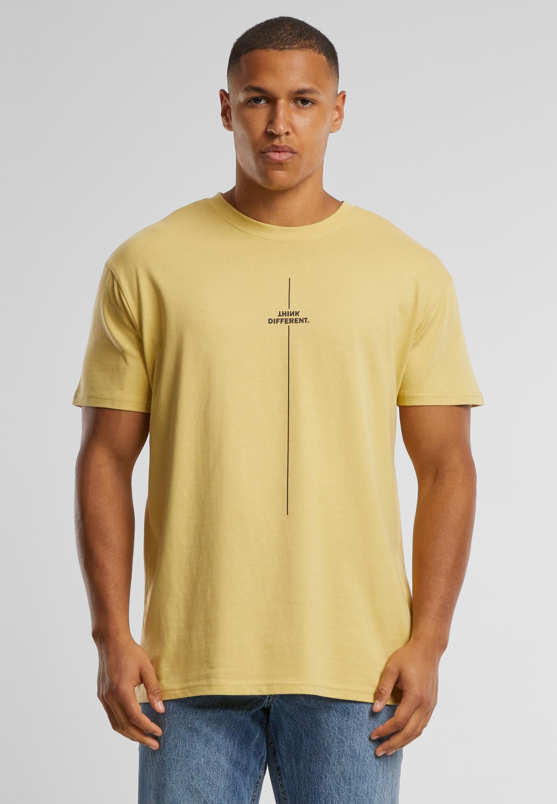 Merchcode T-Shirt »Merchcode Herren Think Different Heavy Oversized Tee«, (1 tlg.)