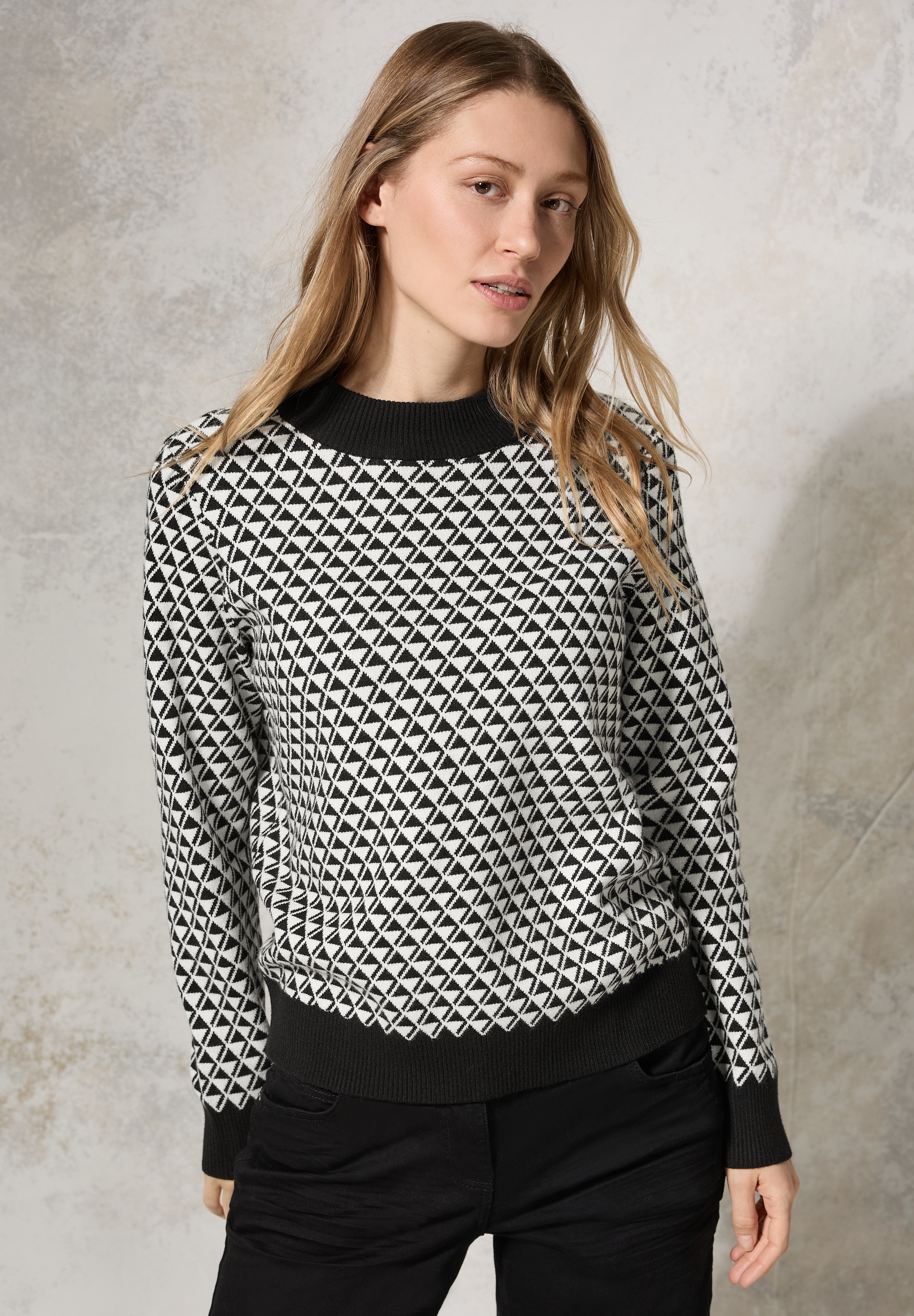 Strickpullover, mit Turtleneck