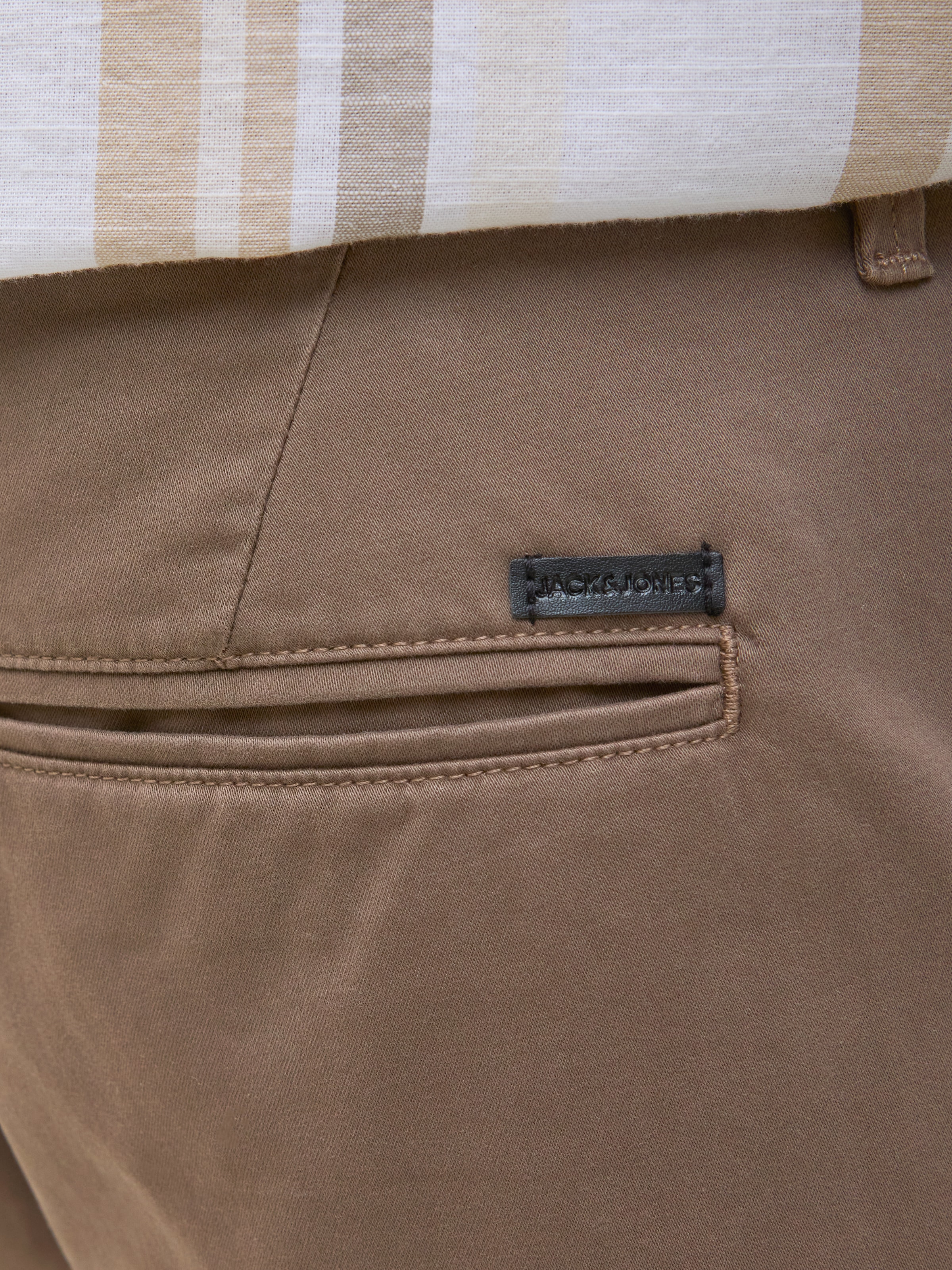Jack & Jones Chinoshorts »JPSTBOWIE JJSHORTS S«, mit Aufschlag