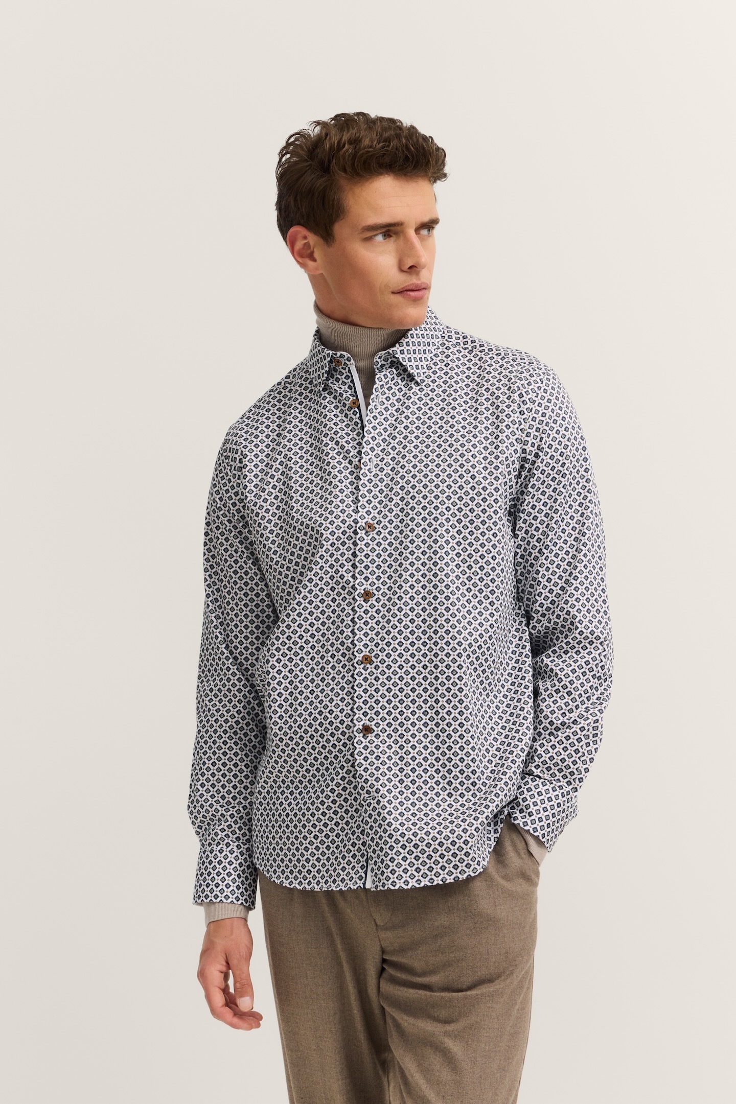 bugatti Langarmhemd "Modern Fit", mit Rauten-Muster und Easy-Care Funktion günstig online kaufen