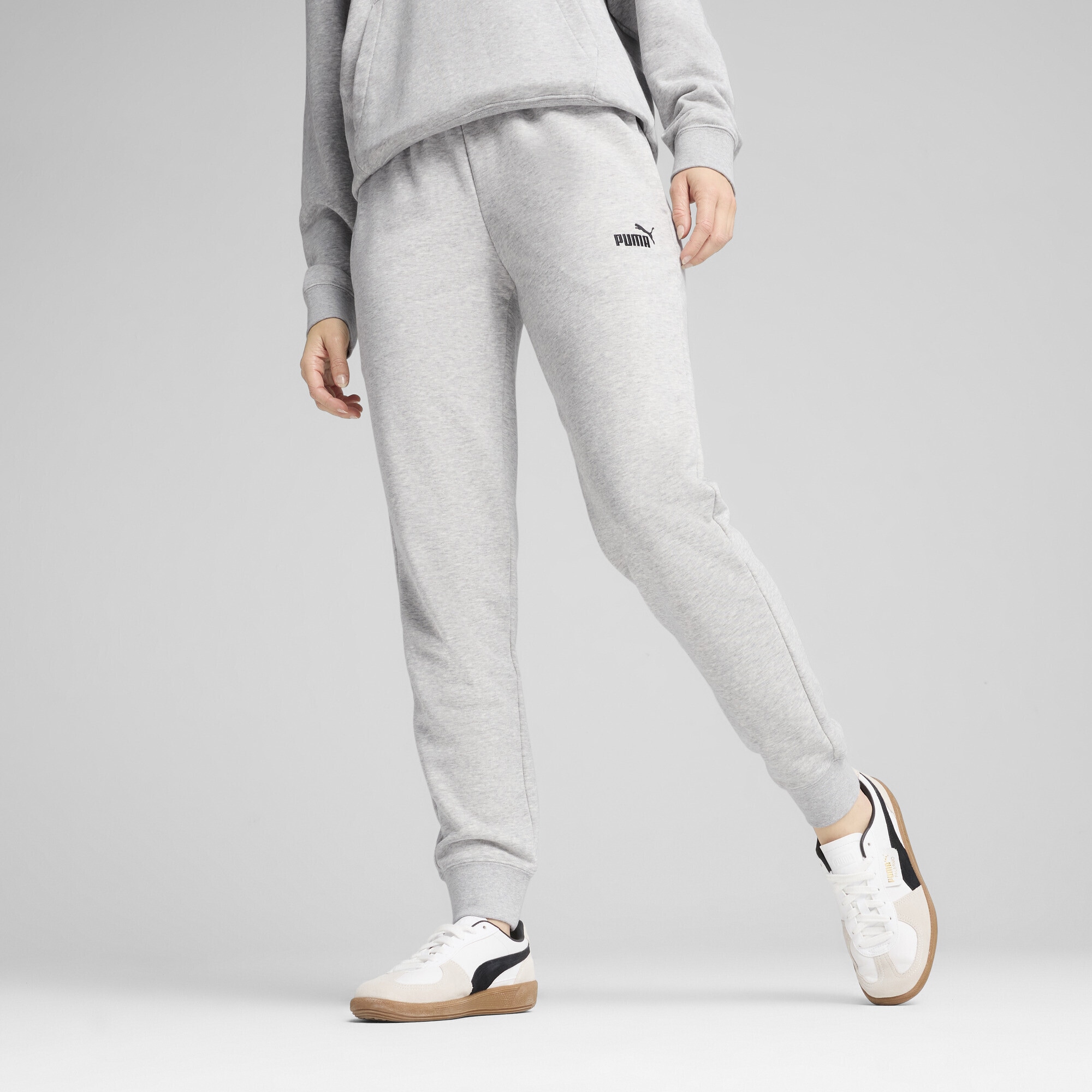 PUMA Sporthose »ESS Small No. 1 Logo Jogginghose Damen«