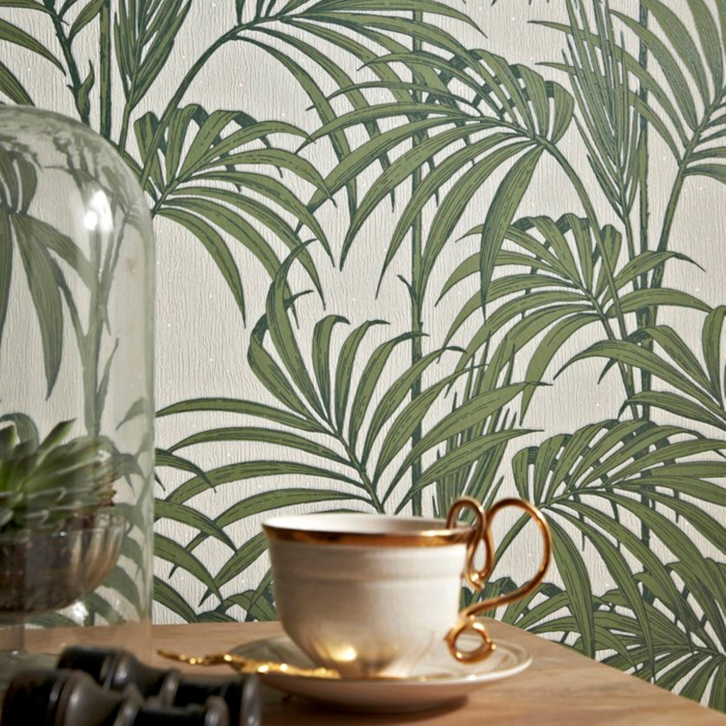 Boutique Vliestapete »Honolulu Palm Green«