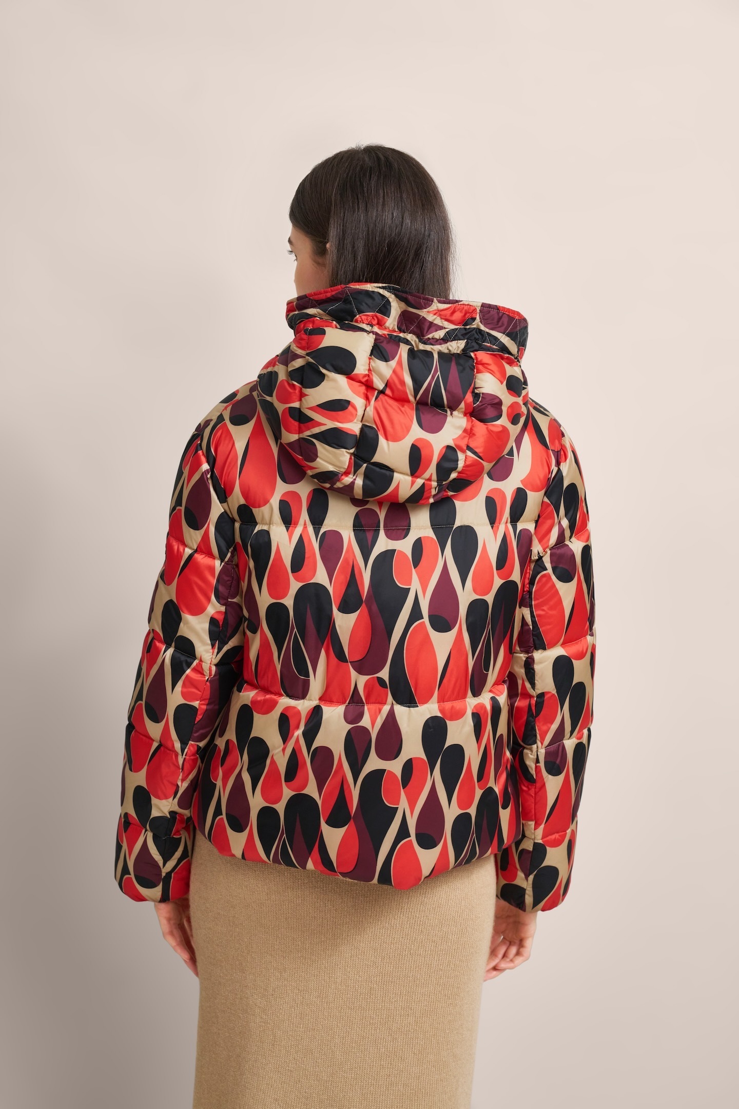 bugatti Kurzjacke mit Kapuze mit idealer Wärmeisolierung günstig online kaufen