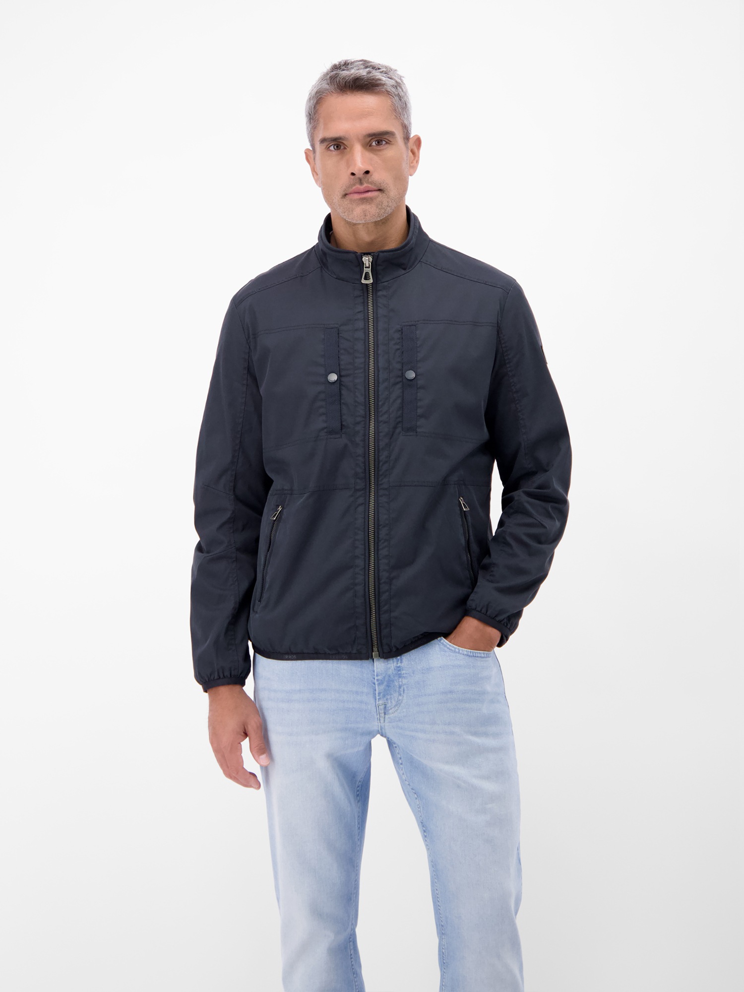 Outdoorjacke LERROS, Herren, Gr. XL, blau night, Web, Obermaterial: 63% Baumwolle, 33% Polyamid, 4% Elasthan, unifarben, normal hüftbedeckend, Rundhals, elastischer Bund, Jacken Outdoorjacke, mit Stehkragen und Reißverschluss