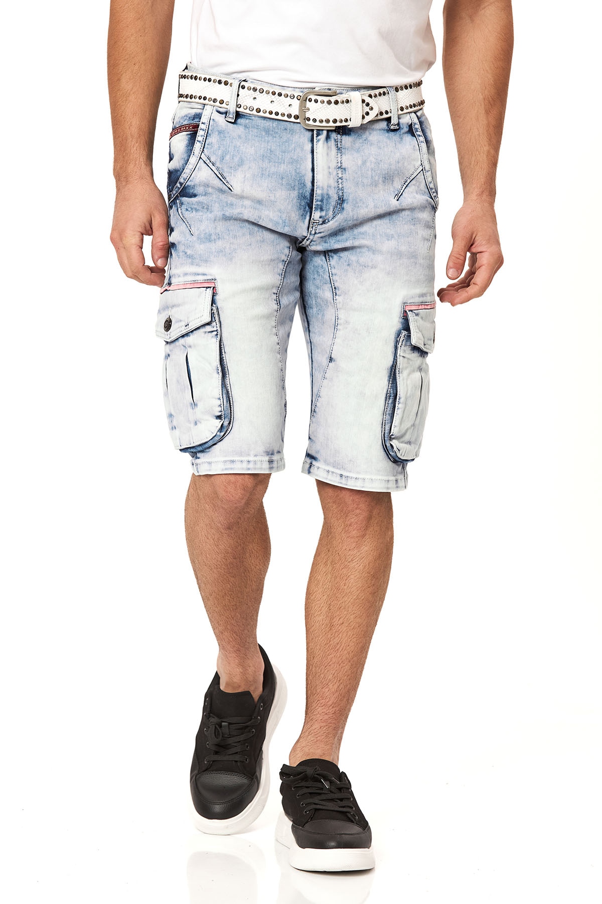 Cipo & Baxx Jeansshorts Baumwollmischung, regular fit günstig online kaufen