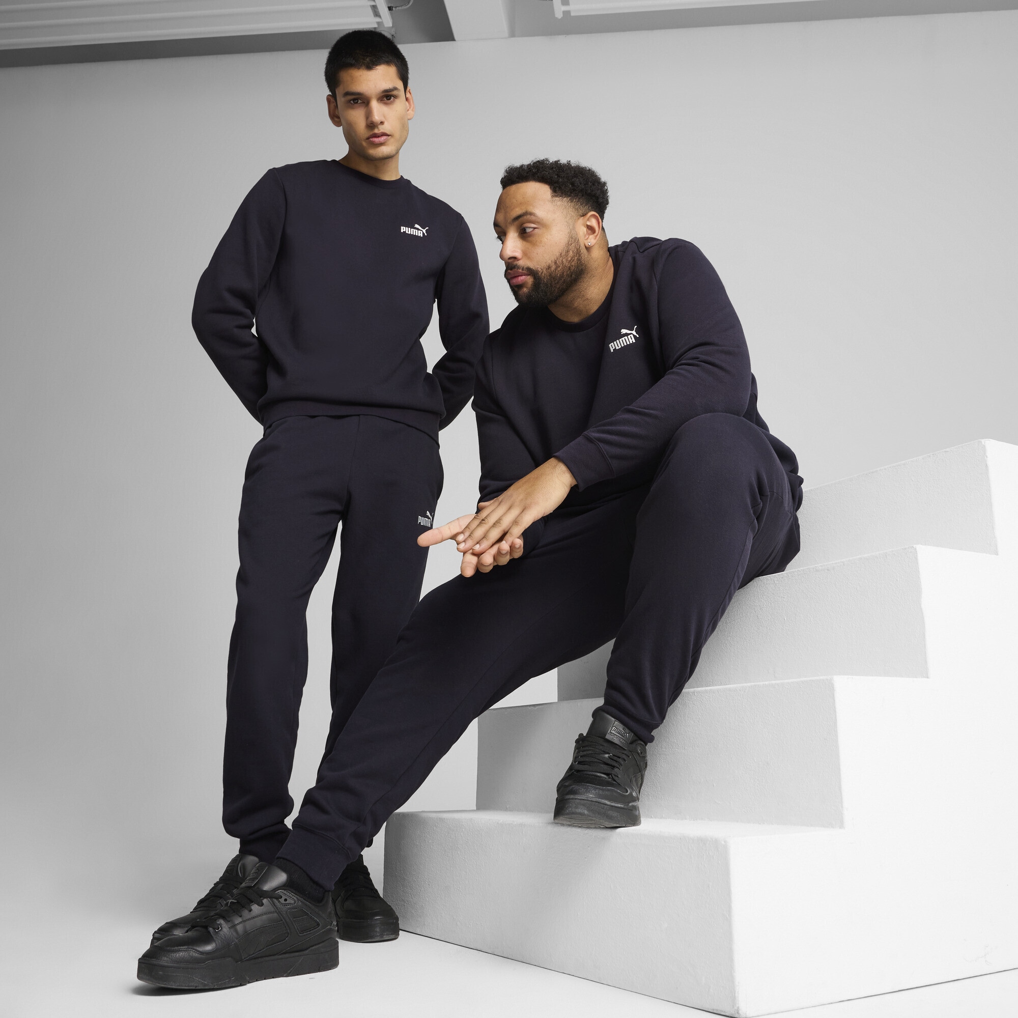 PUMA Sporthose »Essentials No. 1 Logo Jogginghose Herren«
