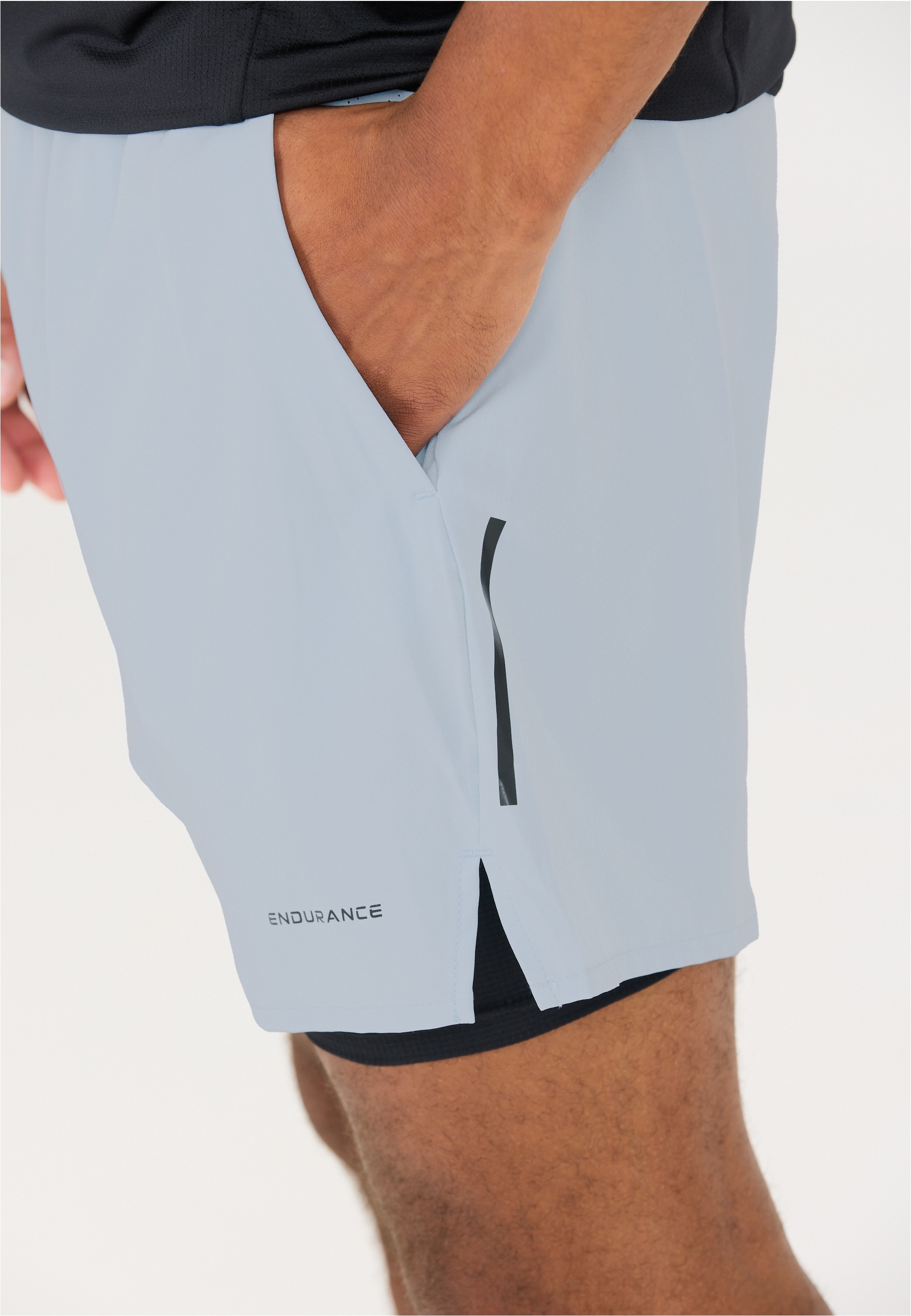 ENDURANCE Shorts »Bing«, in dehnbarer Qualität mit Anti-Static-Treatment