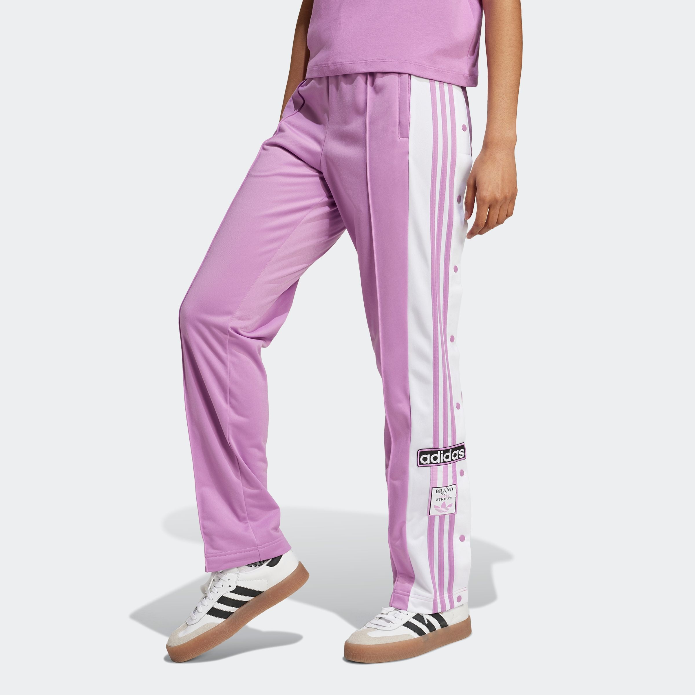 adidas Originals Sporthose "ADIBREAK PANT" lockerer Schnitt, mit Seitentaschen, aus weichem Trikotmaterial