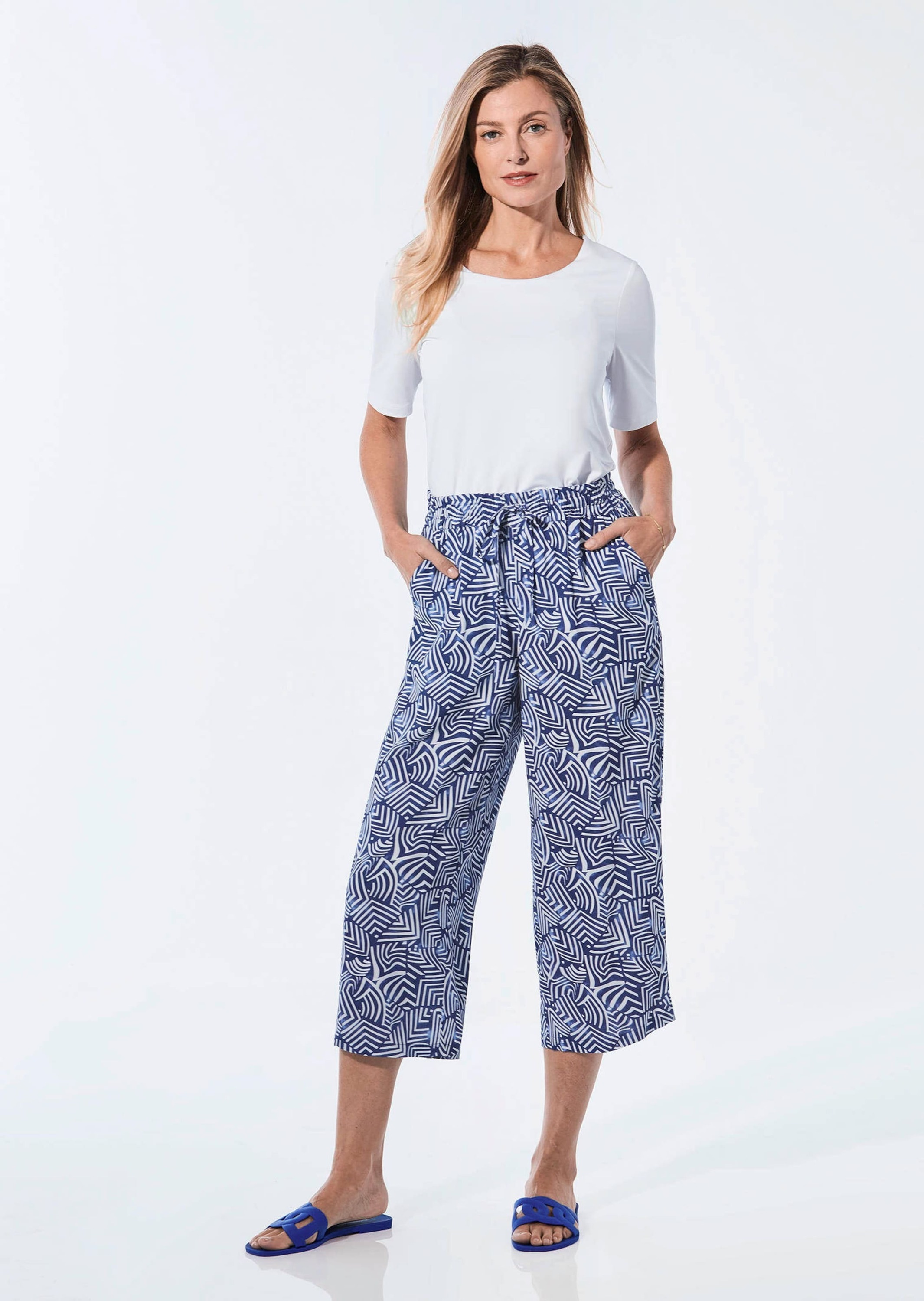 GOLDNER Schlupfhose »Midi-Hose floral mit weitem Bein«