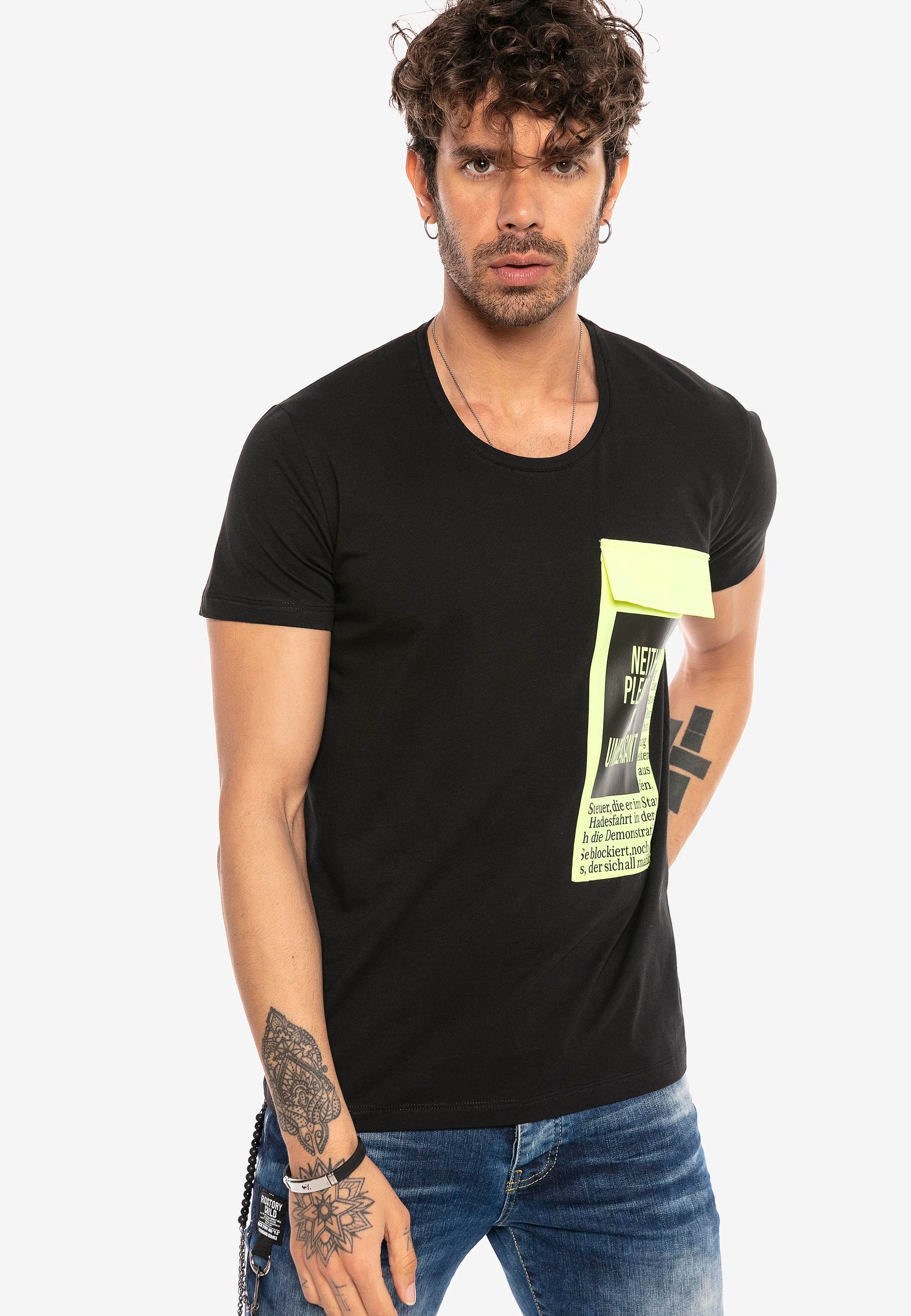 RedBridge T-Shirt »Thornton« mit großer Brusttasche