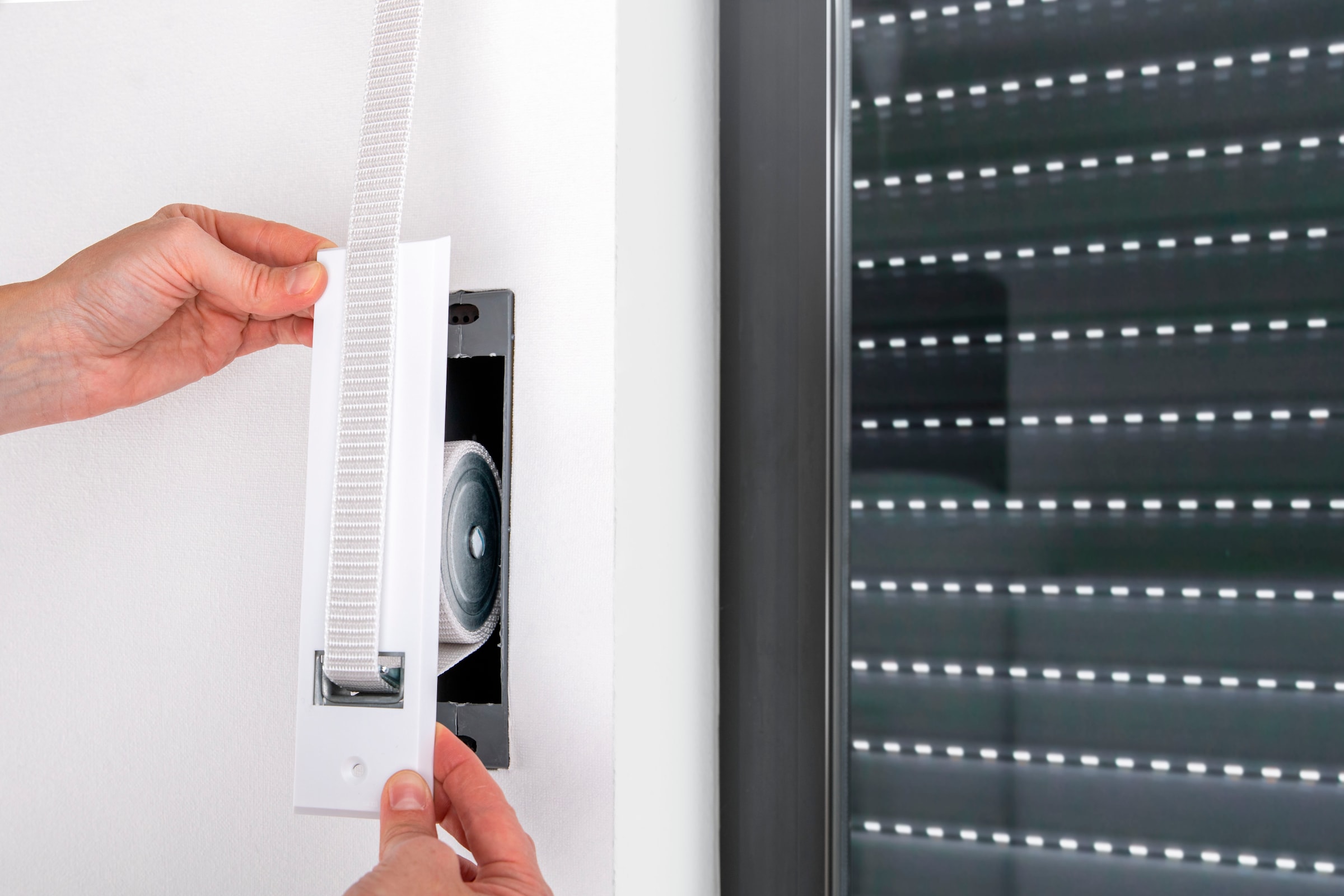 SCHELLENBERG Einlass-Gurtwickler »für das Rollladensystem Maxi, Lochabstand 18,5 cm, Unterputz-Montage«, für Rollladengurte mit 23 mm Breite