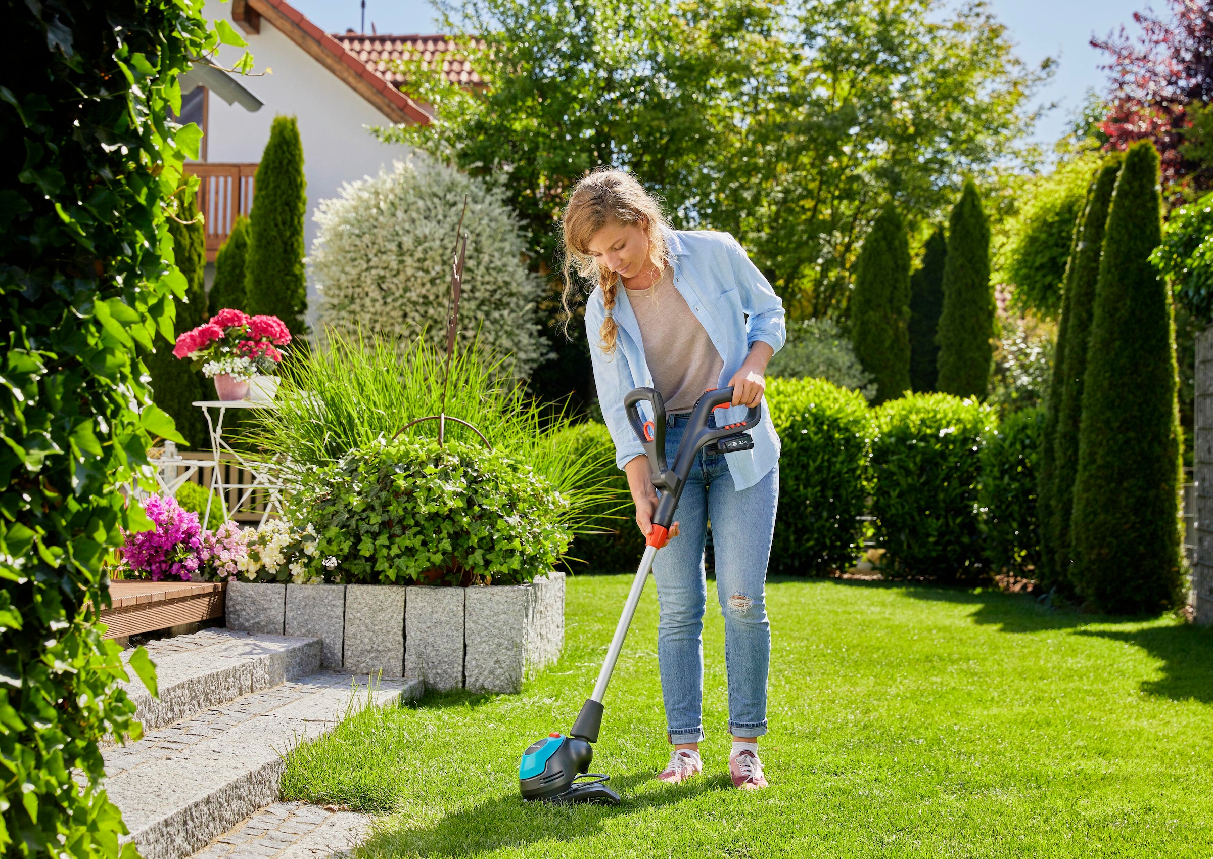 GARDENA Akku-Rasentrimmer »EasyCut 23/18V P4A Ready-To-Use Set«, (mit Akku und Ladegeät)