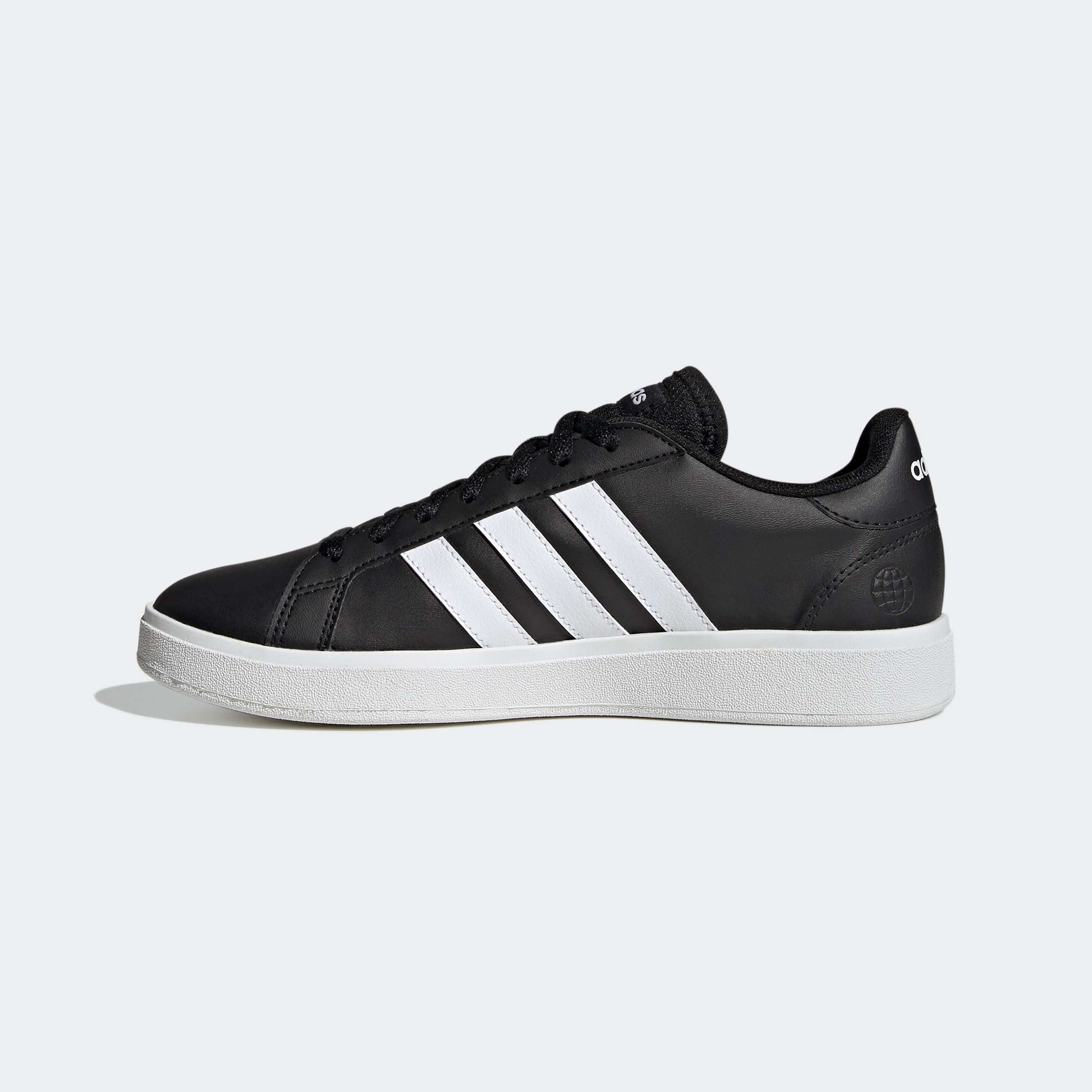 adidas Sportswear Sneaker »GRAND COURT TD LIFESTYLE COURT CASUAL«, Design auf den Spuren des adidas Superstar