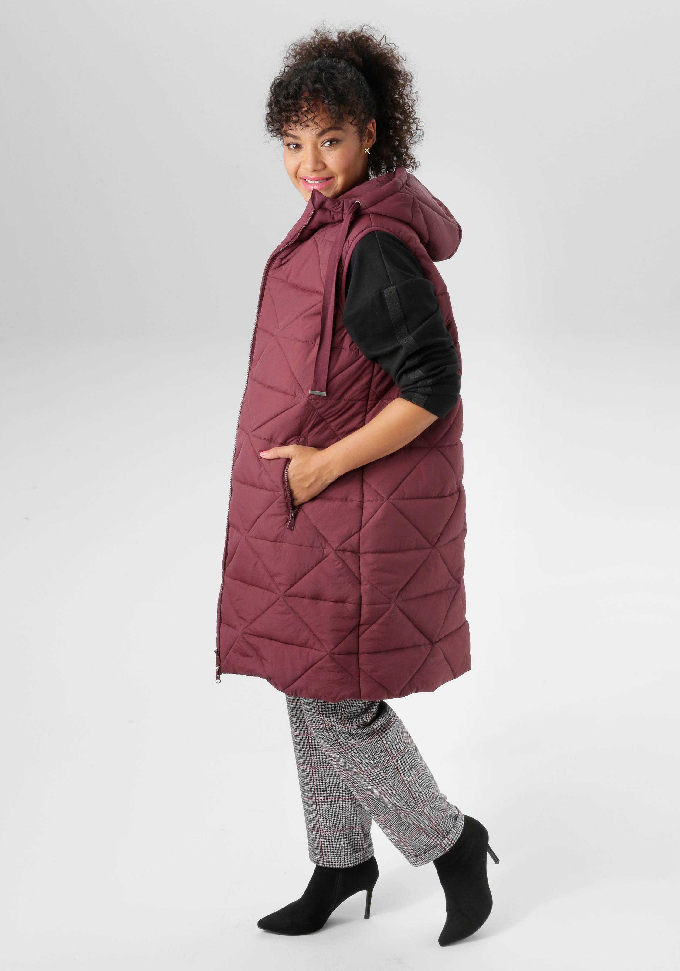 Aniston PLUS Steppweste, trendige wattierte Steppweste - NEUE KOLLEKTION günstig online kaufen