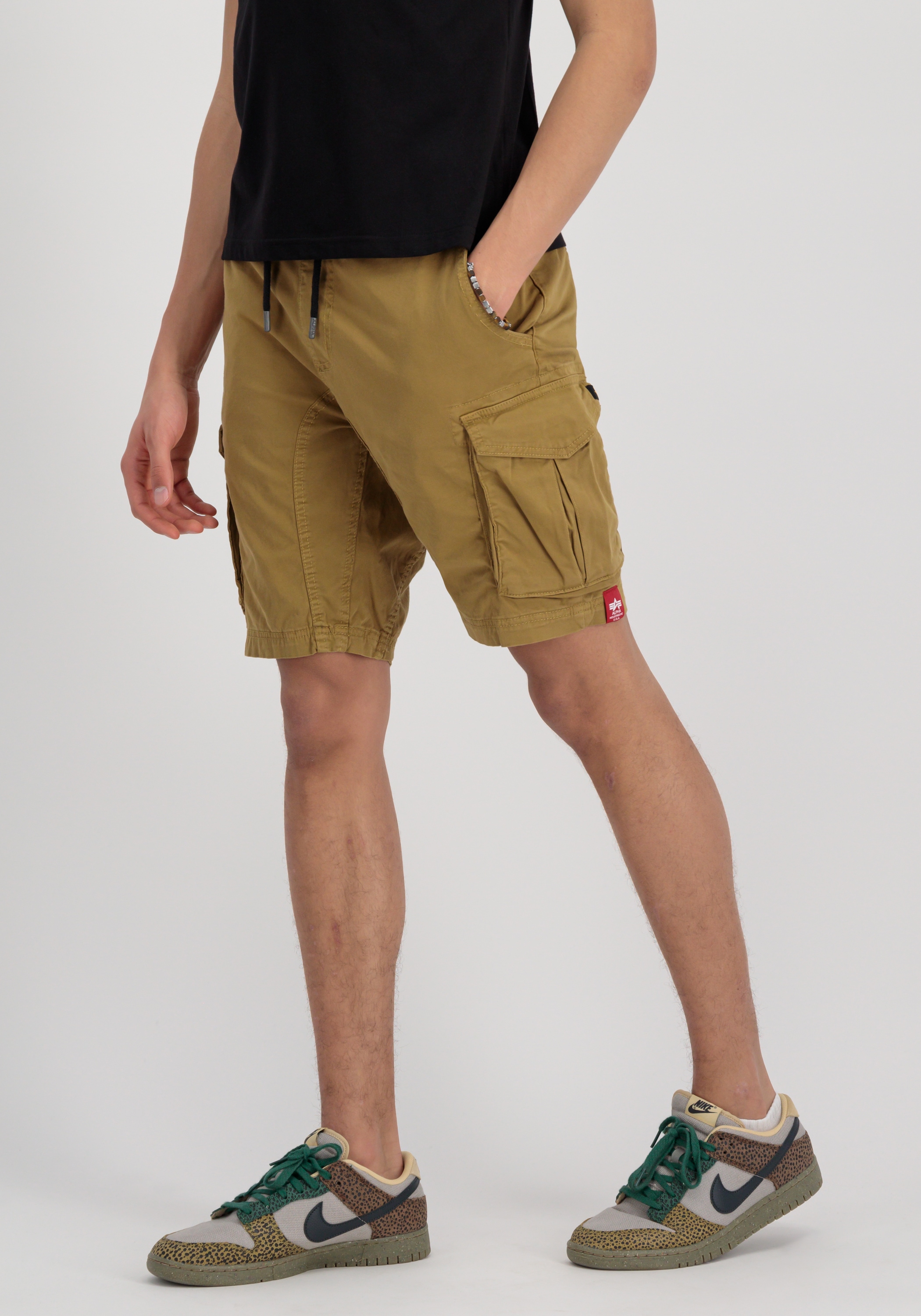 Alpha Industries Shorts »Cotton Twill Jogger Short«