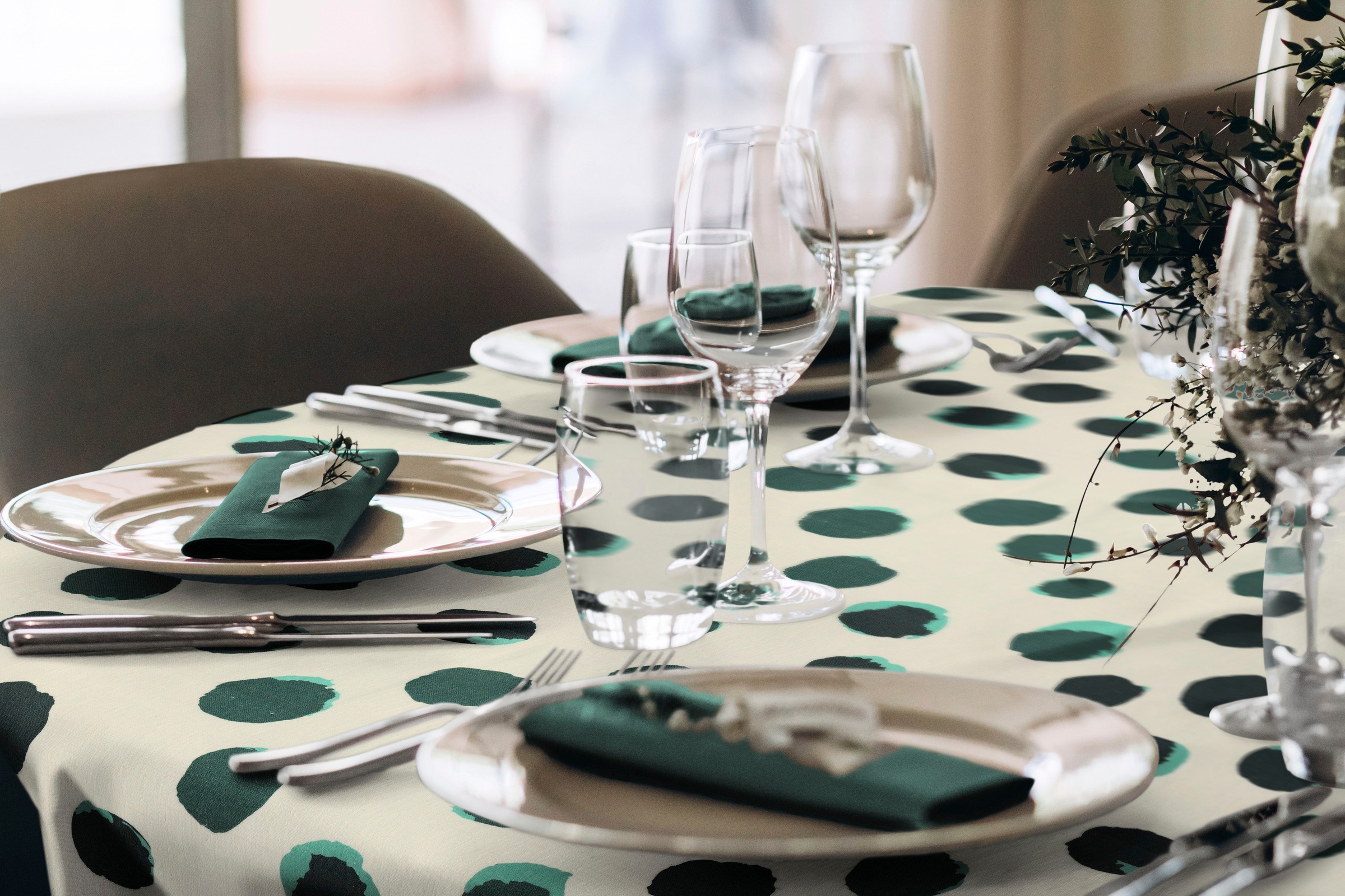 Adam Tischdecke "Dots" aus Leinen und Bio-Baumwolle günstig online kaufen