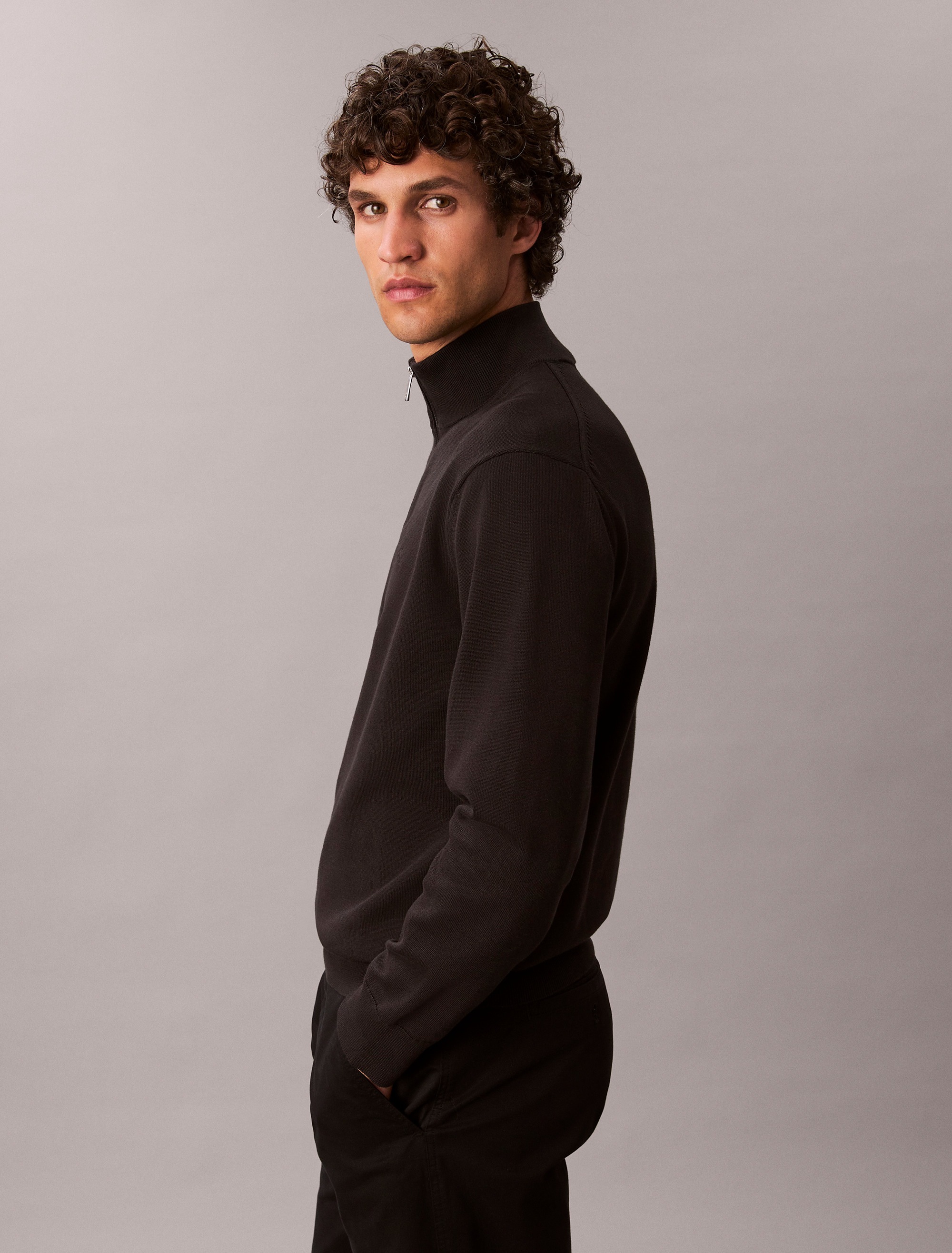 Calvin Klein LV040BM356 Half-Zip Pullover Black L 3