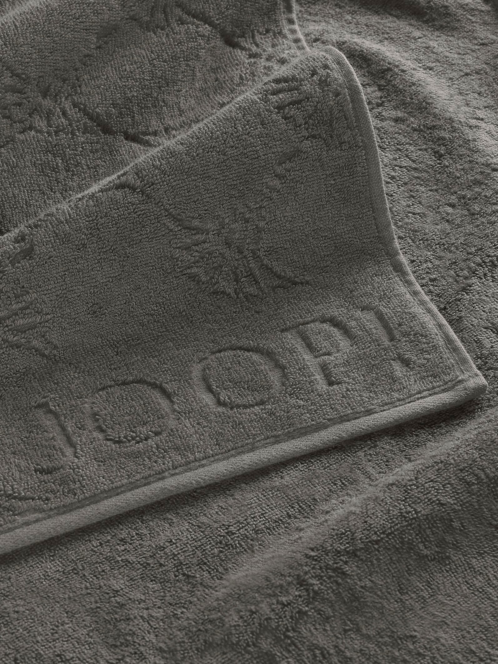 JOOP! Handtücher »JOOP! UNI-CORNFLOWER«, (2 St.), mit Kornblumen-Muster, 2 teiliges Set, mit Markenlogo