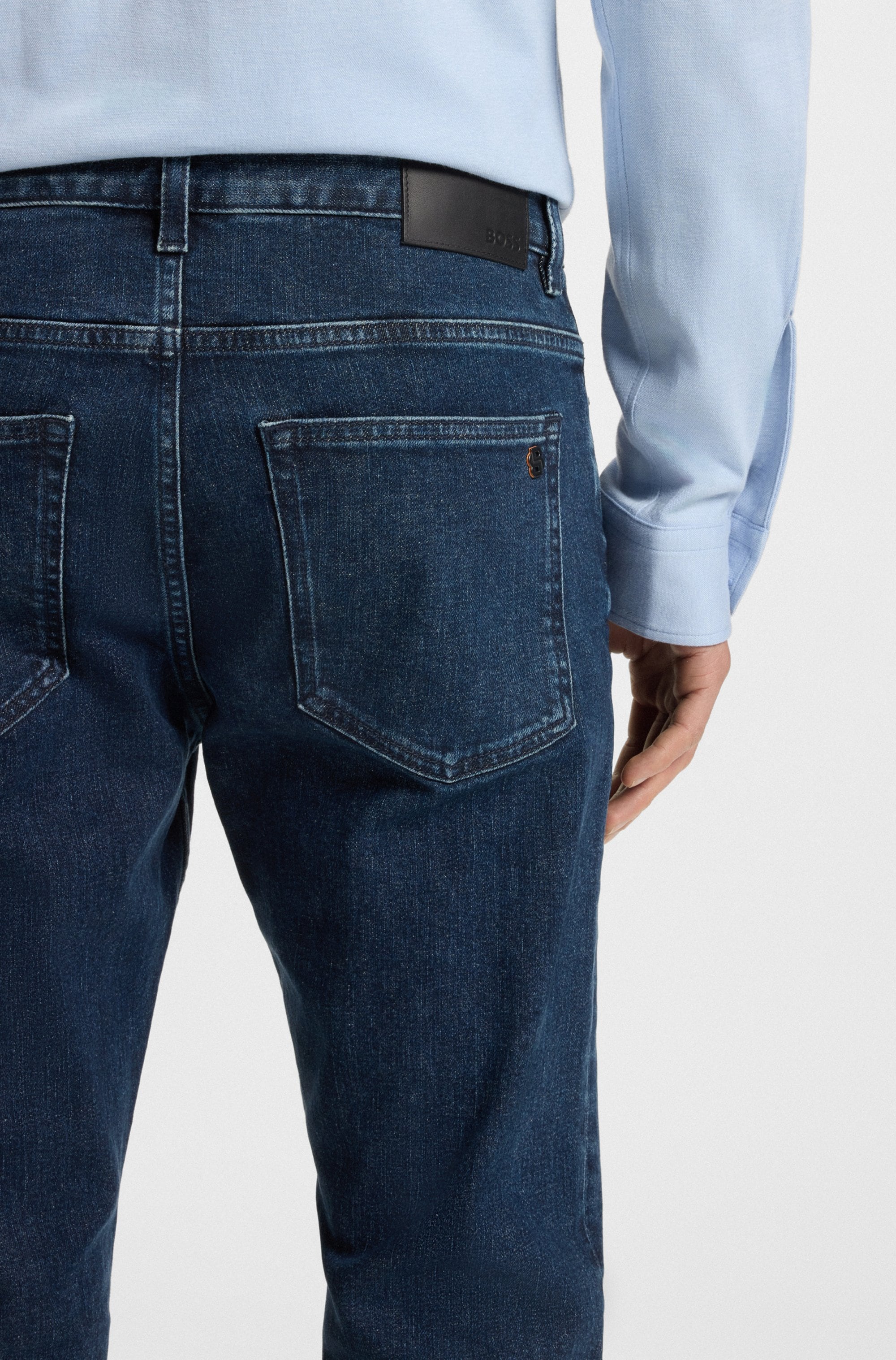 BOSS ORANGE Slim-fit-Jeans »Delaware«, in dezenter Waschung