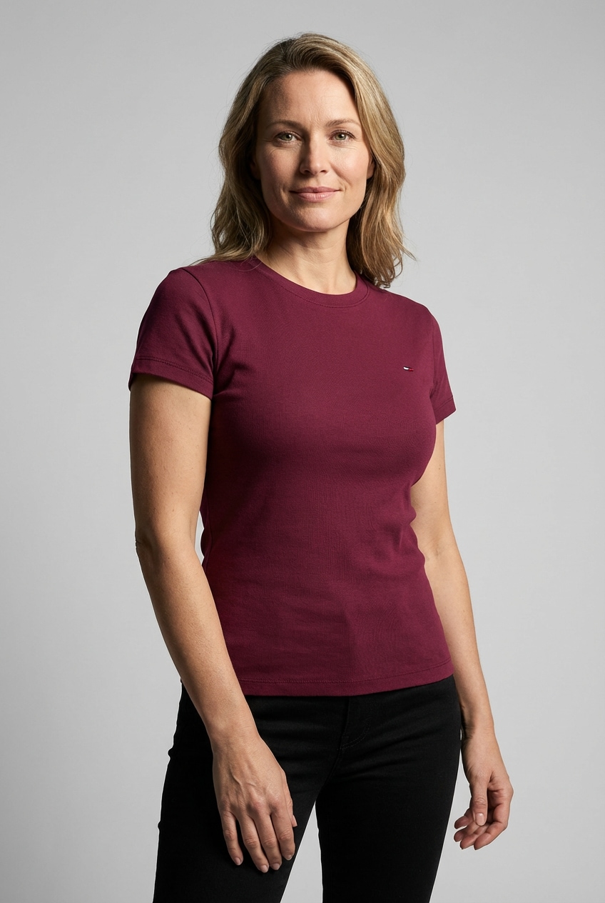 Tommy Jeans "TJW SLIM C-NECK TEE" mit Logo-Stickerei günstig online kaufen