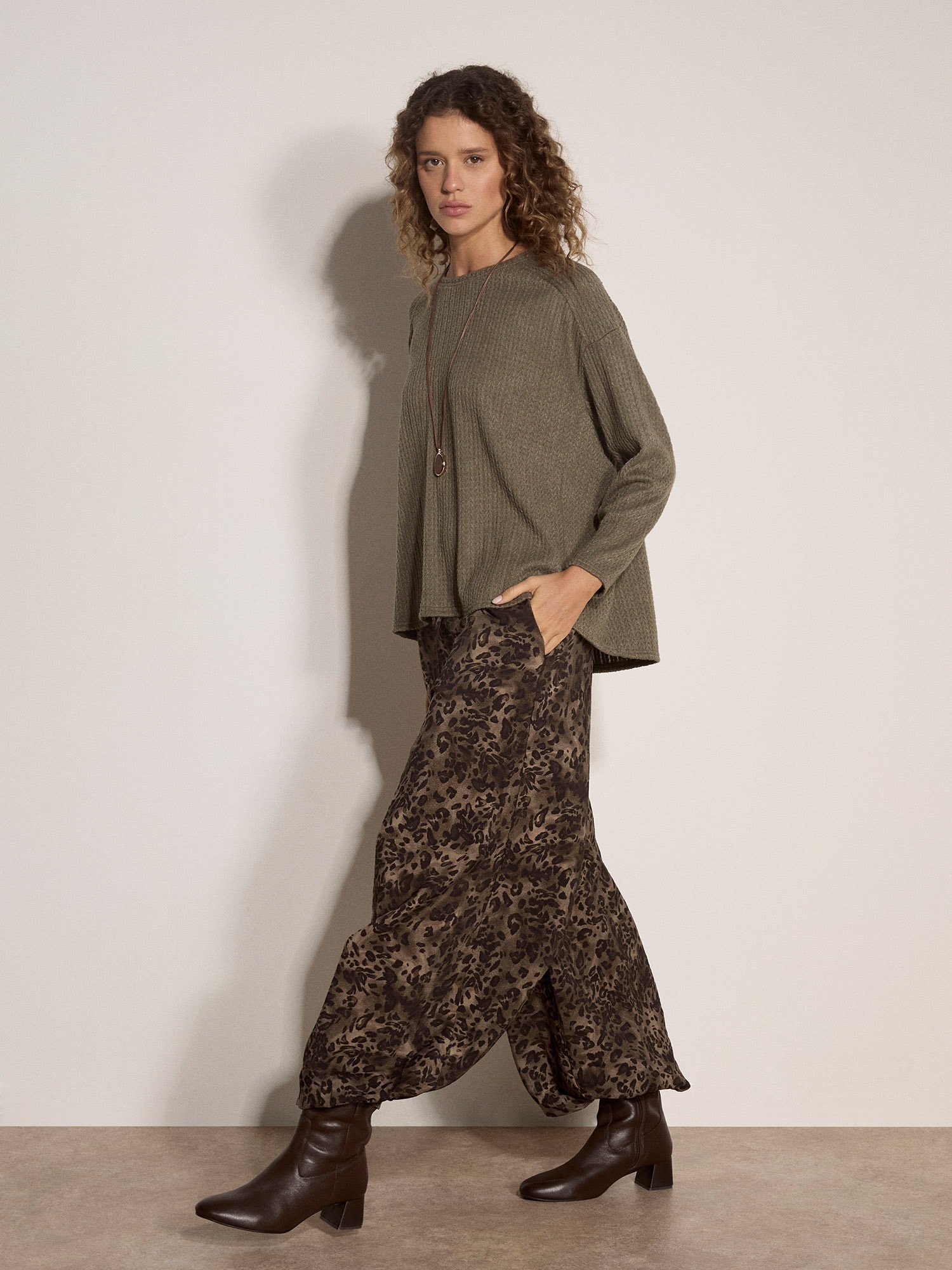 Apricot Strickpullover »Jersey-Oberteil aus Jacquard-Strick« in Oversize-Passform