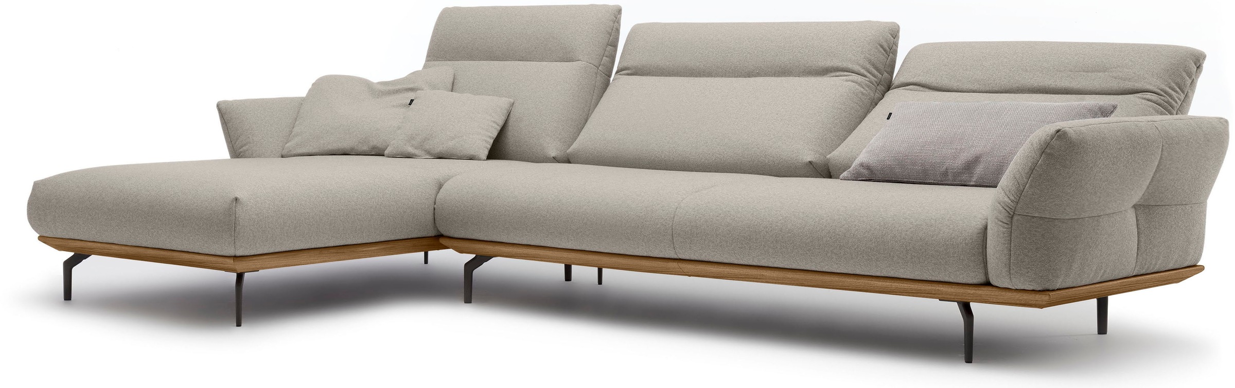 Creation BY ROLF BENZ Ecksofa »CR.460«, Sockel in Nussbaum, Winkelfüße in Umbragrau, Breite 338 cm