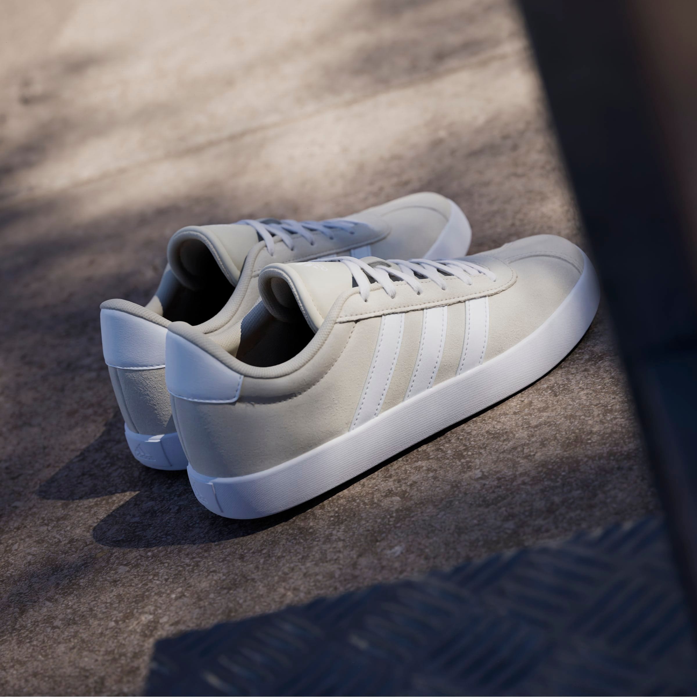 adidas Sportswear Sneaker »VL COURT 3.0 KIDS«, inspiriert vom Design des adidas samba
