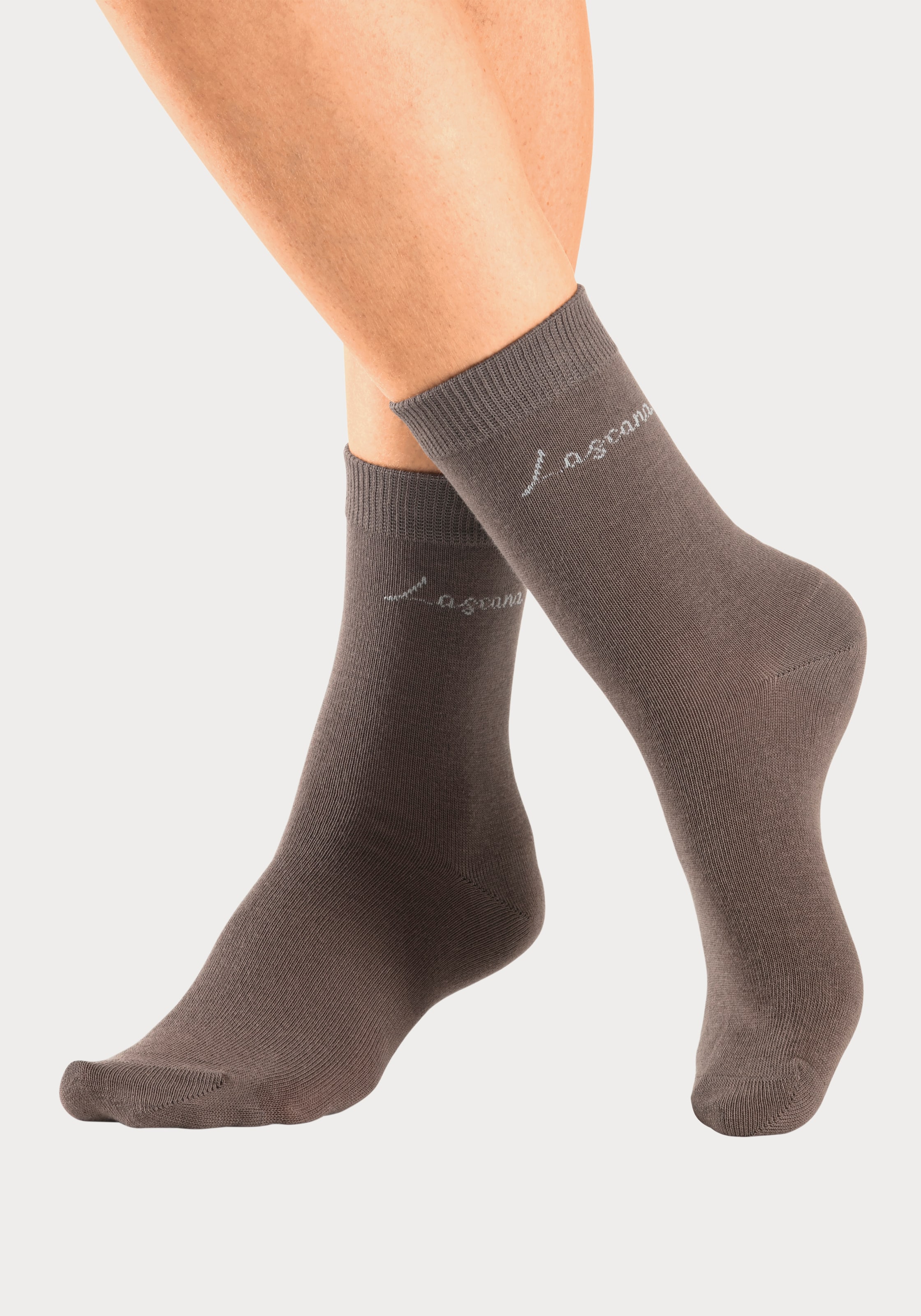 LASCANA Basicsocken »Believe in Yourself«, (Box, 4 Paar), in ansprechender Geschenkbox