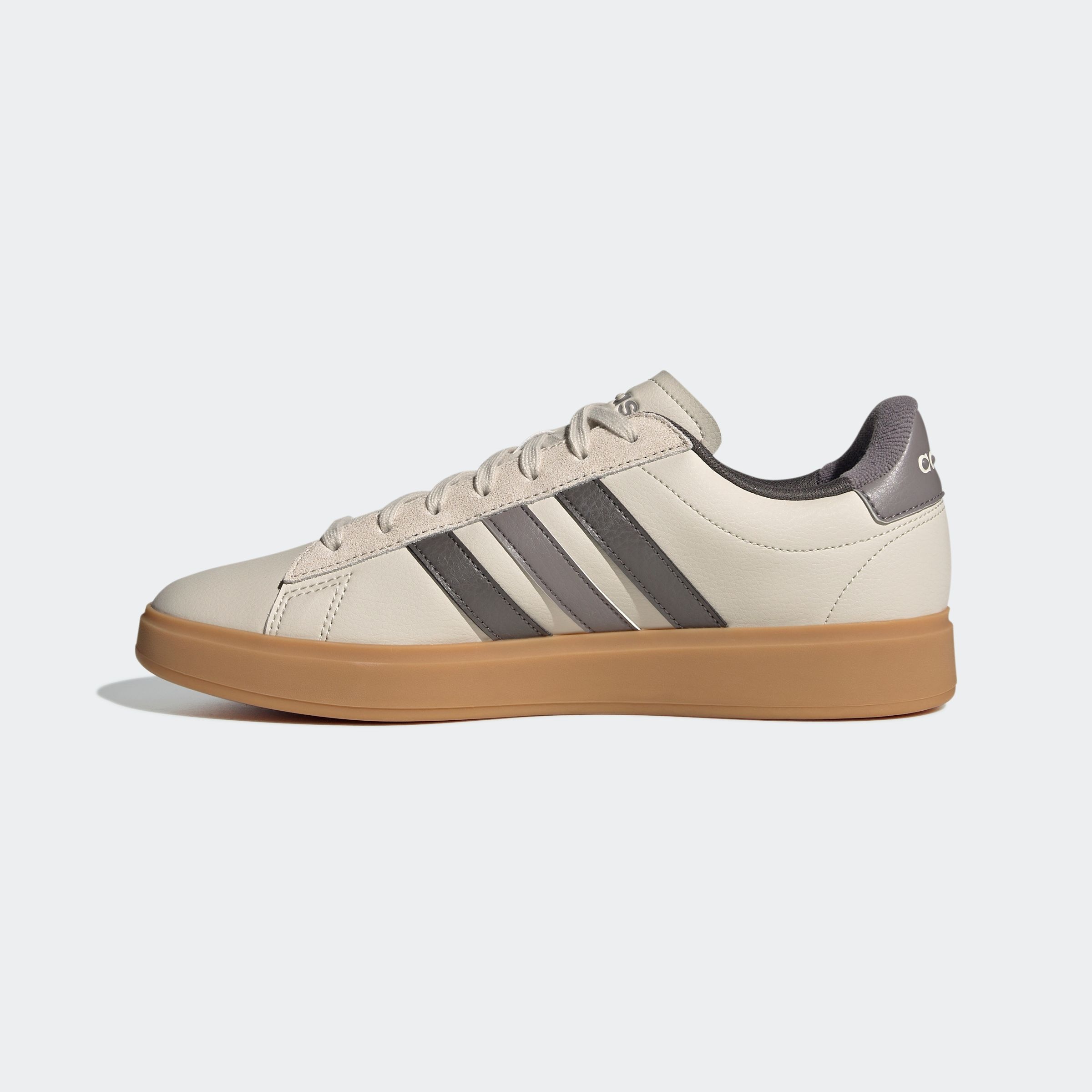 adidas Sportswear Sneaker »GRAND COURT 2.0«, Design auf den Spuren des adidas Superstar
