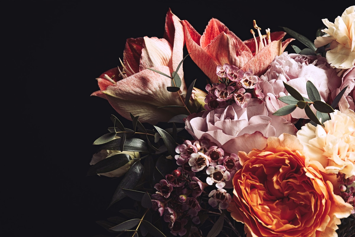 A.S. Création Vliestapete "Fototapete Blumenbouquet Dunkel mit Rosen & Lilien" matt glatt