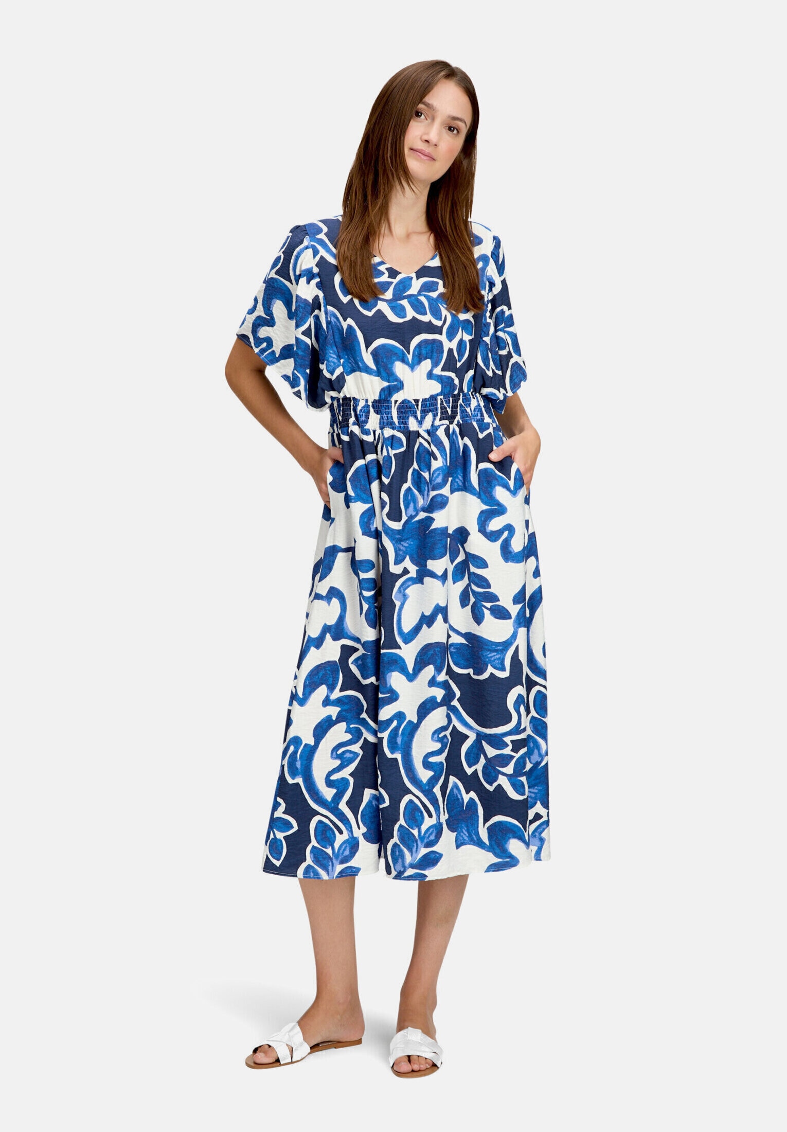Betty&Co Sommerkleid "Damen mit Blumenprint" Ohne Tasche