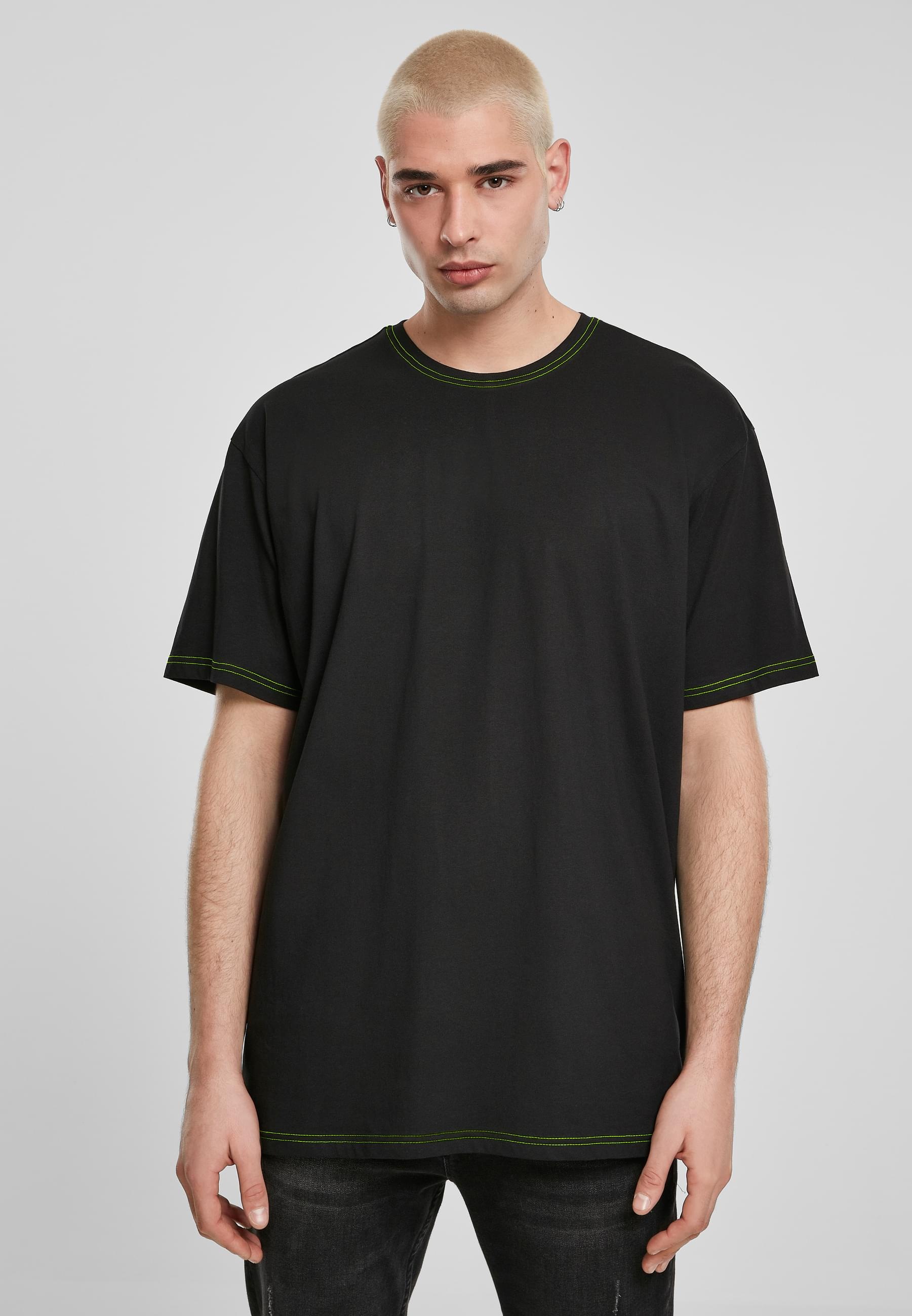URBAN CLASSICS Kurzarmshirt »Urban Classics Herren Heavy Oversized Contrast Stitch Tee«, (1 tlg.)