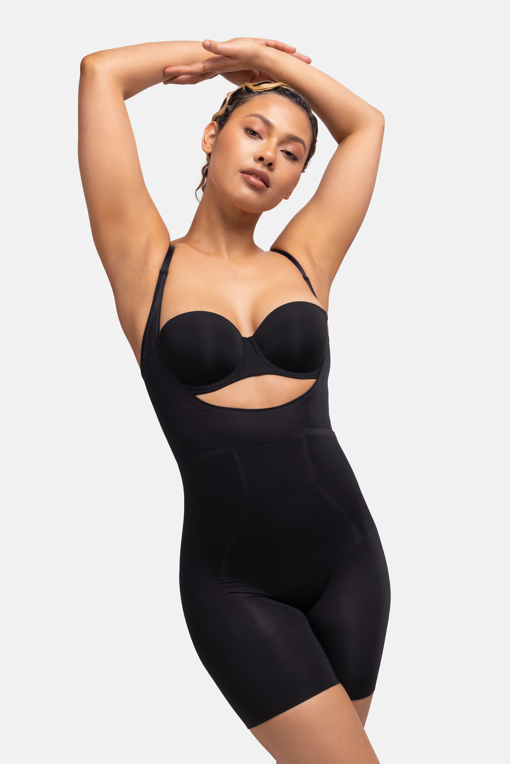 Dorina Glaustinukė »ABSOLUTE SCULPT« Shapewea...