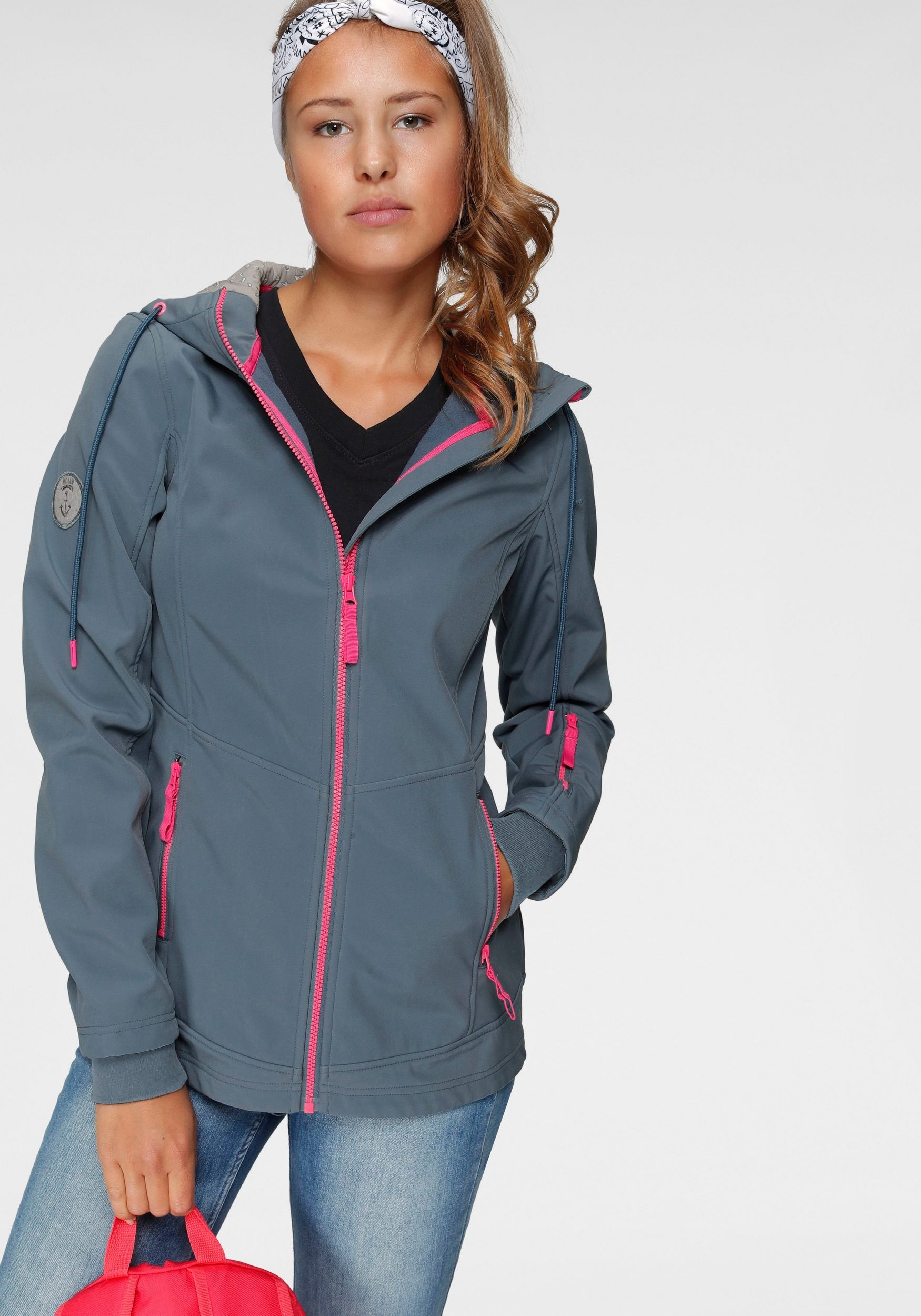 Ocean Sportswear Softshelljacke "aus recyceltem Polyester" mit Kapuze atmun günstig online kaufen