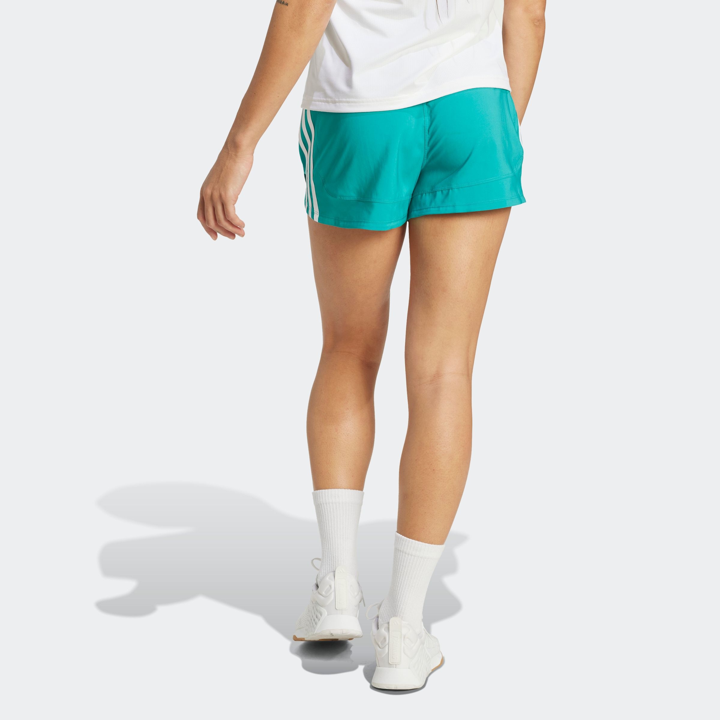 adidas Performance "PACER WVN HIGH" Woven Trainingsshorts mit hohem Bund günstig online kaufen