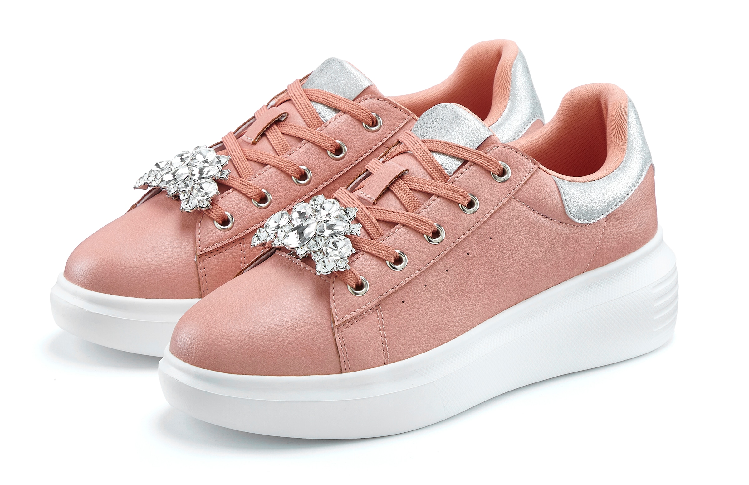 LASCANA Sneaker »Freizeitschuh, Schnürhalbschuh, Halbschuh,«, mit Metallicdetails und abnehmbarer Brosche VEGAN