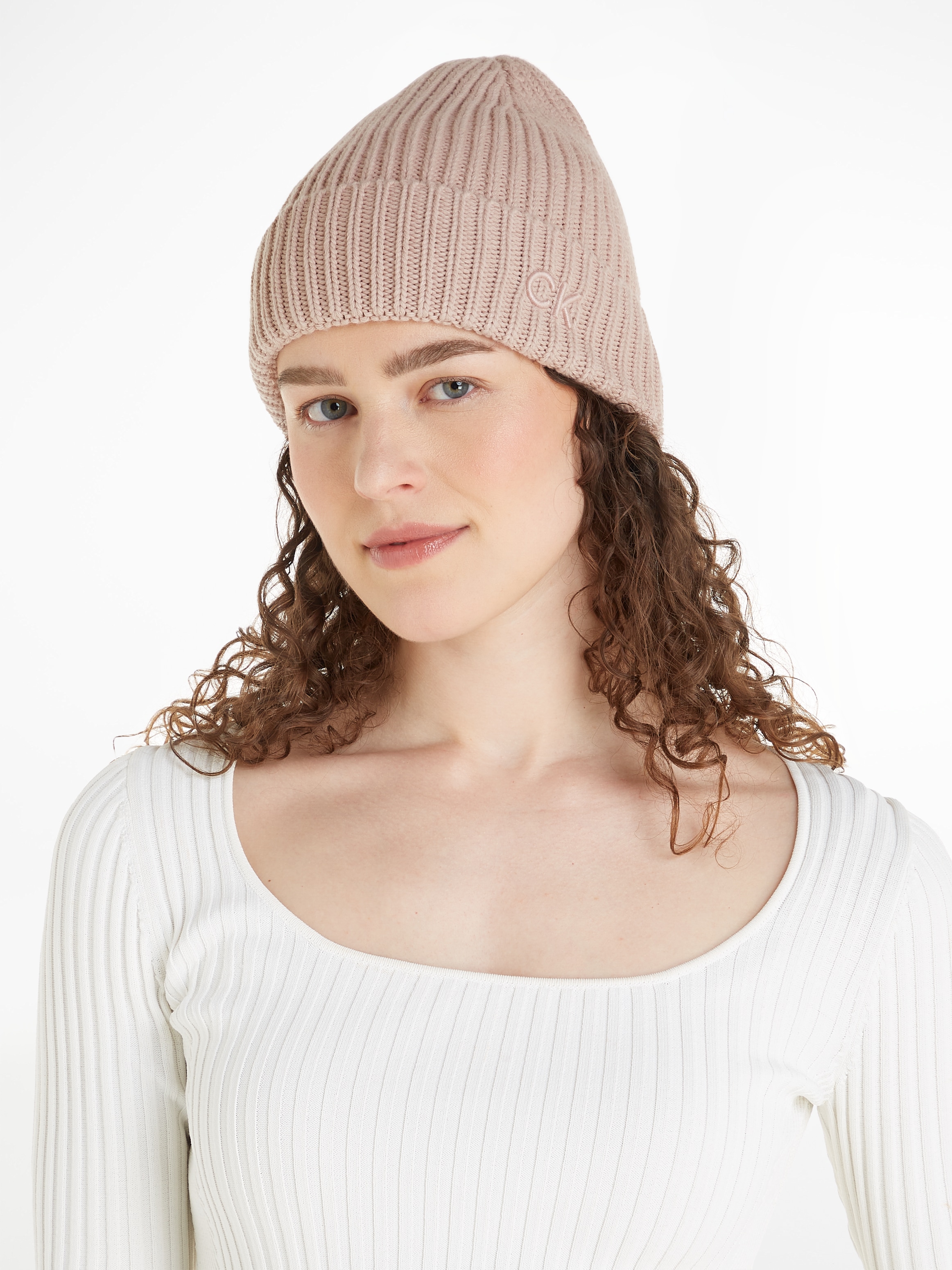 Beanie »CK EMBROIDERY COTTON RIB BEANIE«, mit Logostickerei