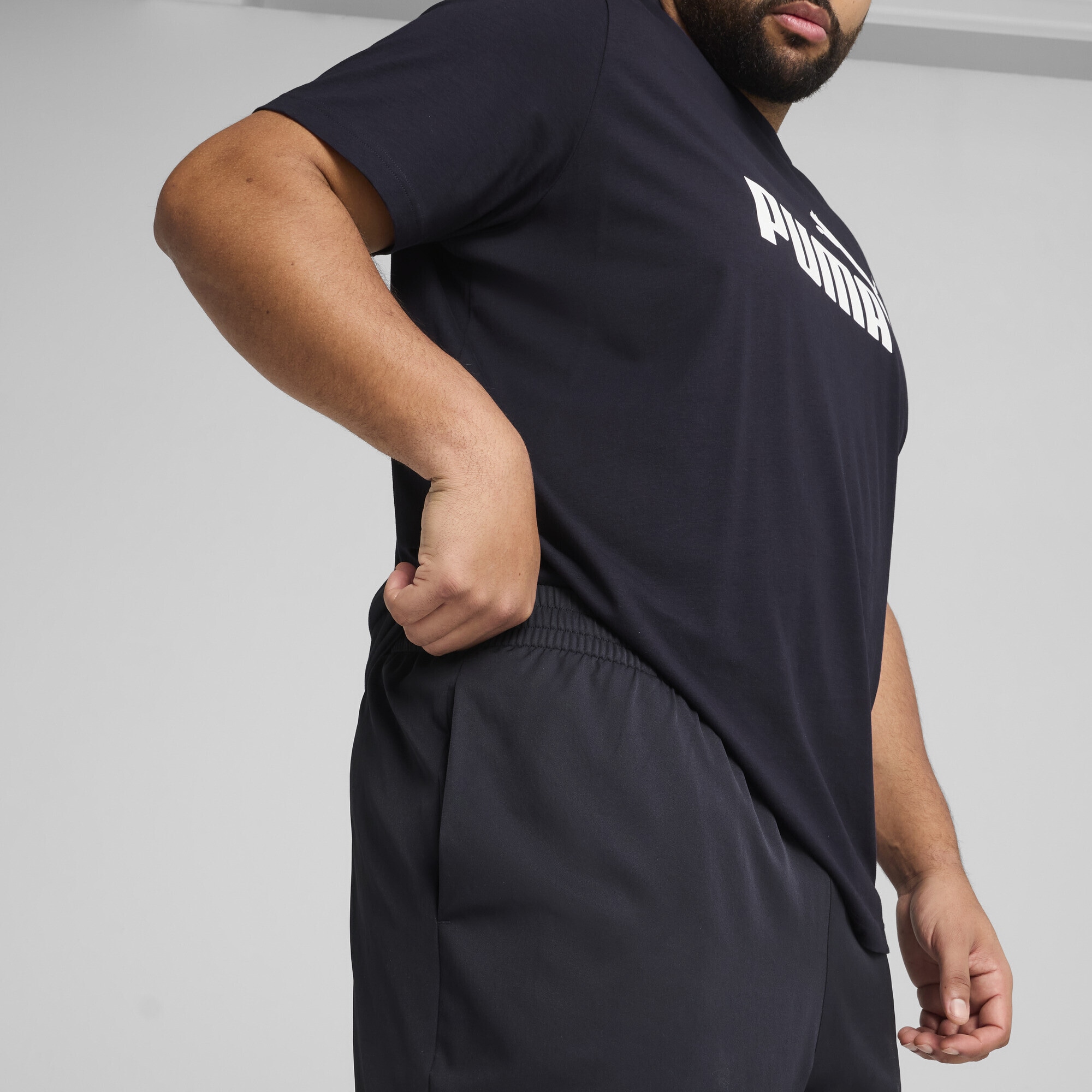 PUMA Shorts »Essentials Gewebte Shorts 5" Herren«