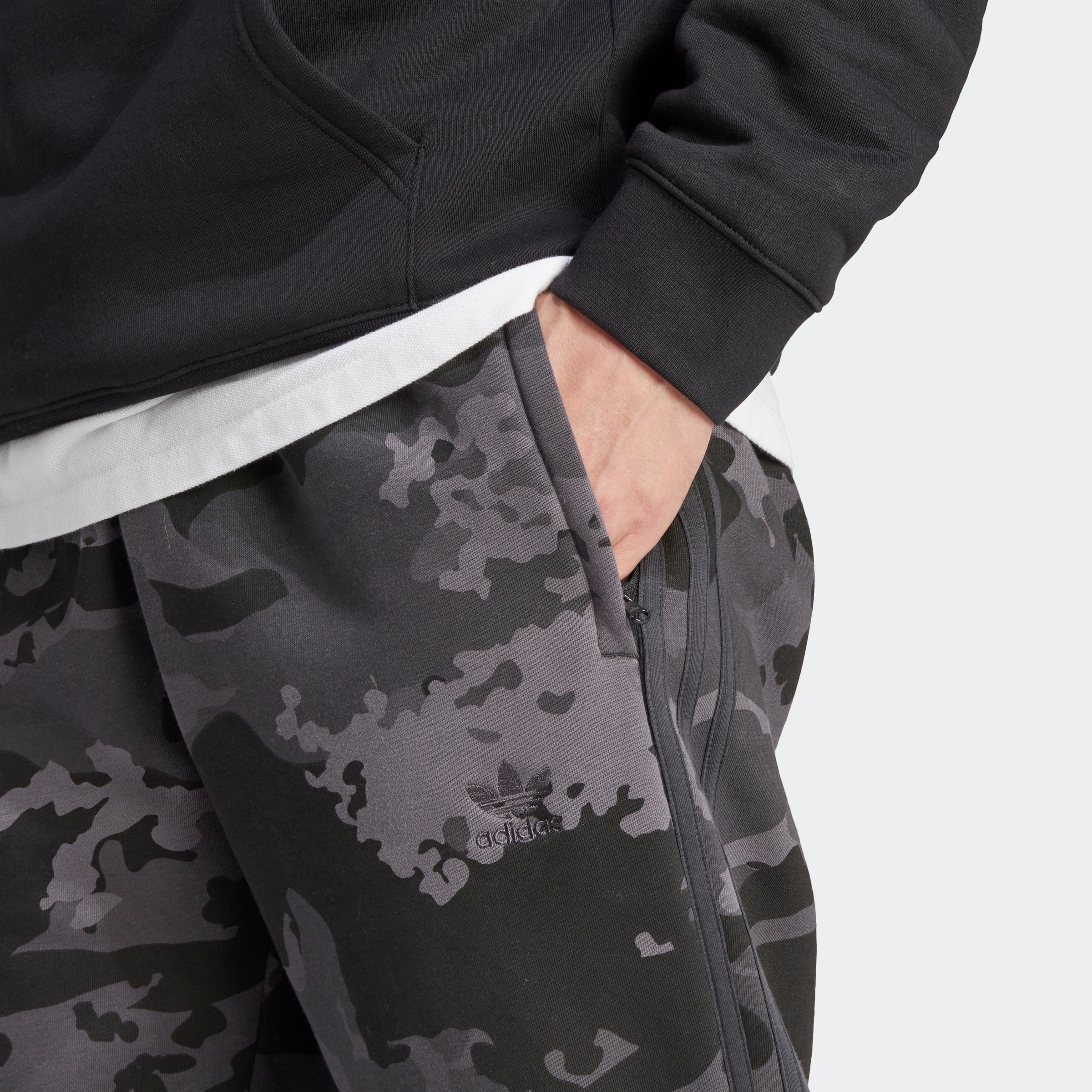 (1 CAMO«, tlg.) Originals BAUR | adidas »GRAPHICS Sporthose