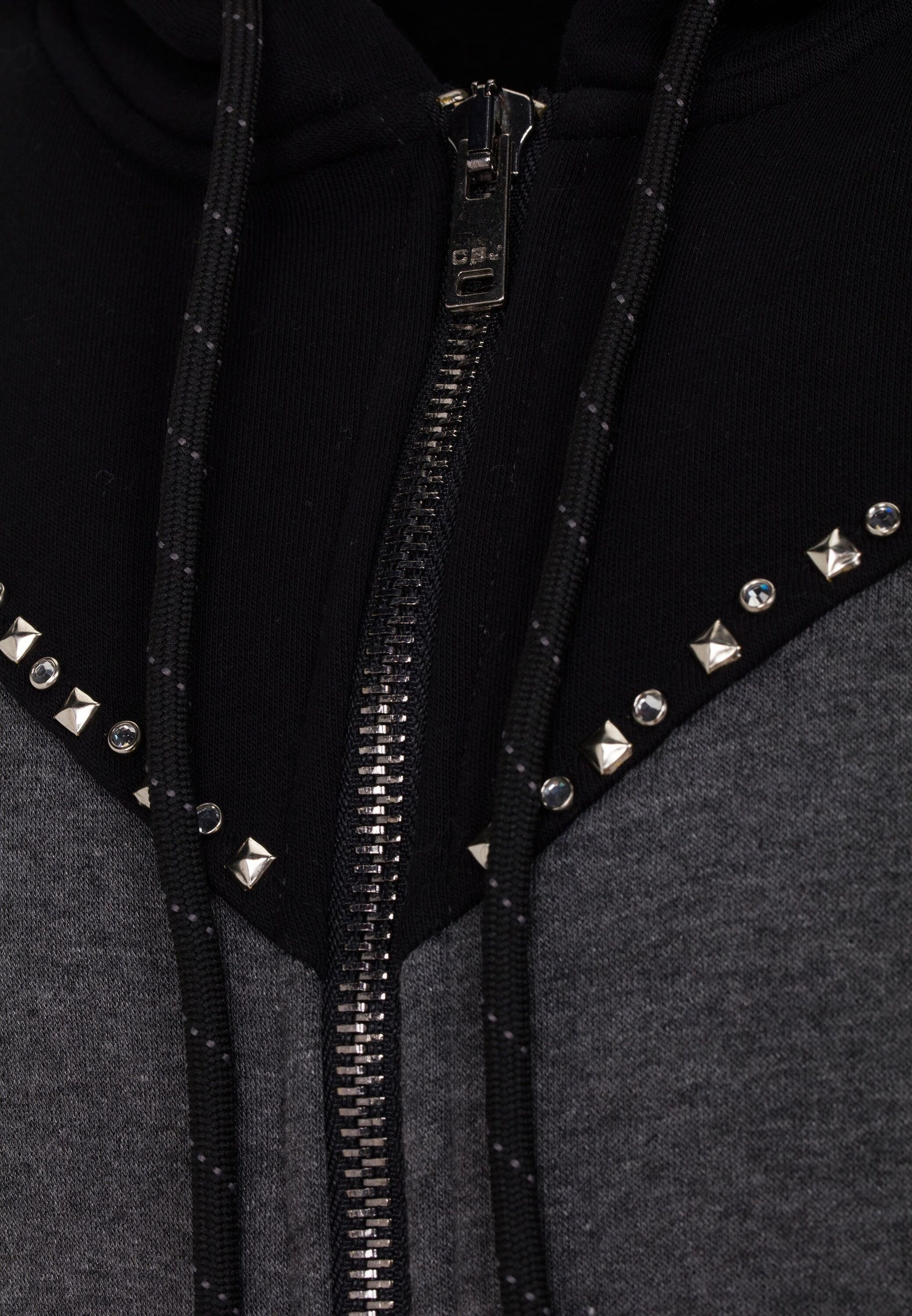 Cipo & Baxx Sweatjacke »Sweatjacke«, mit praktischen Kapuze, CL381