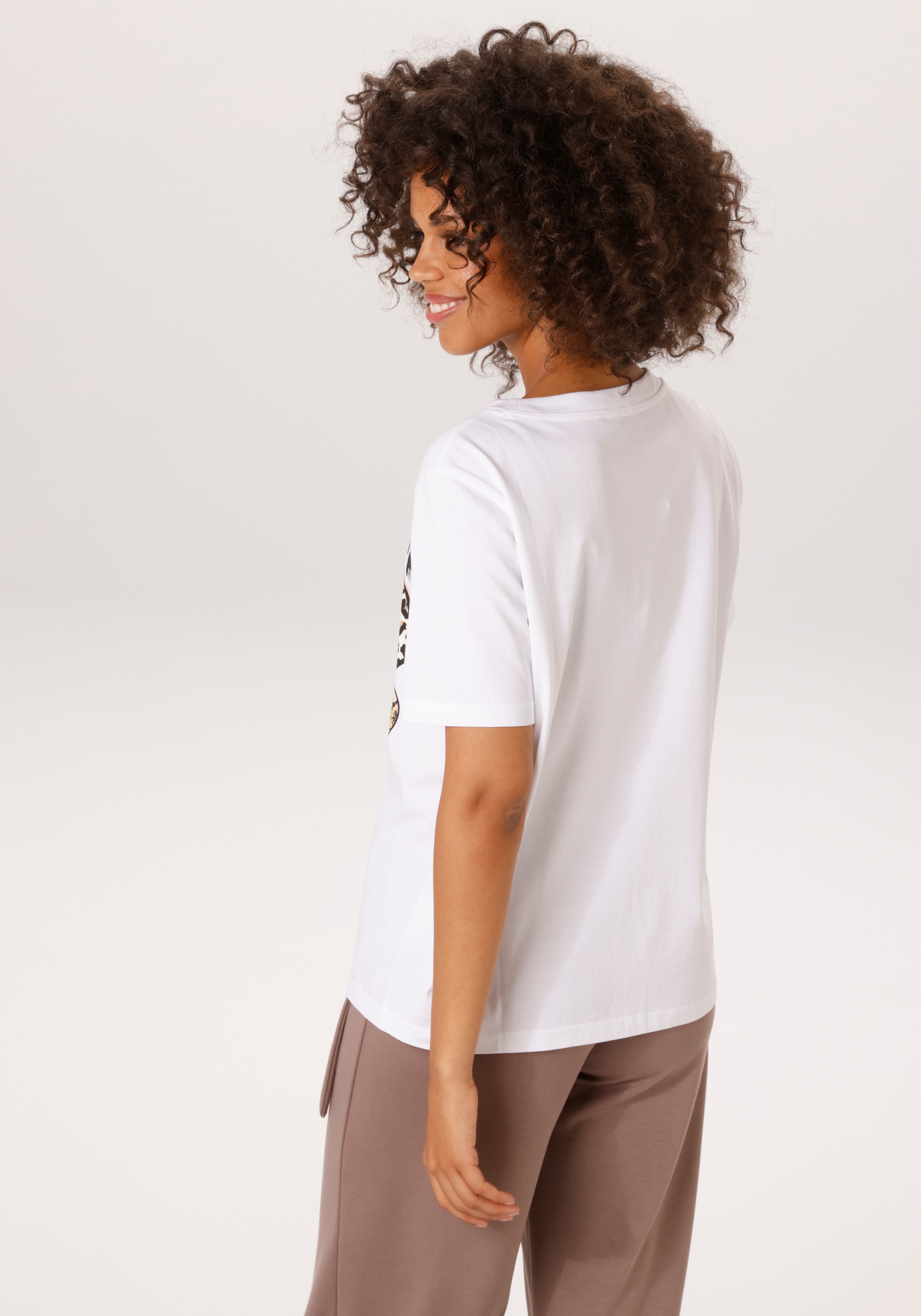 Aniston CASUAL T-Shirt mit Herzen, Animal-Drucken und Statement-Schriftzug - NEUE KOLLEKTION