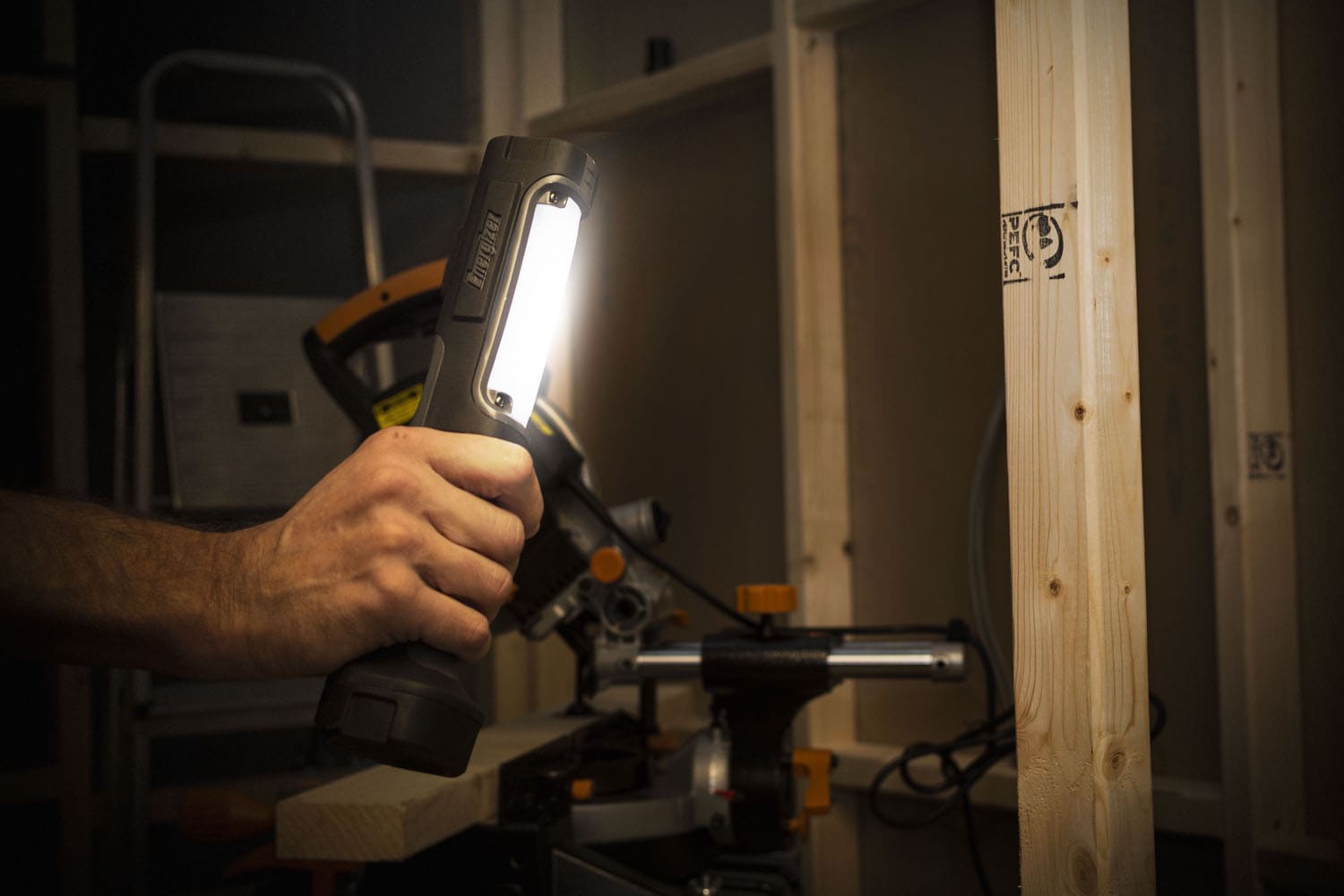 Energizer LED Taschenlampe »Hardcase inkl. Worklight | Packung, Batterien«, 4 5 AA BAUR St.) ( Pro