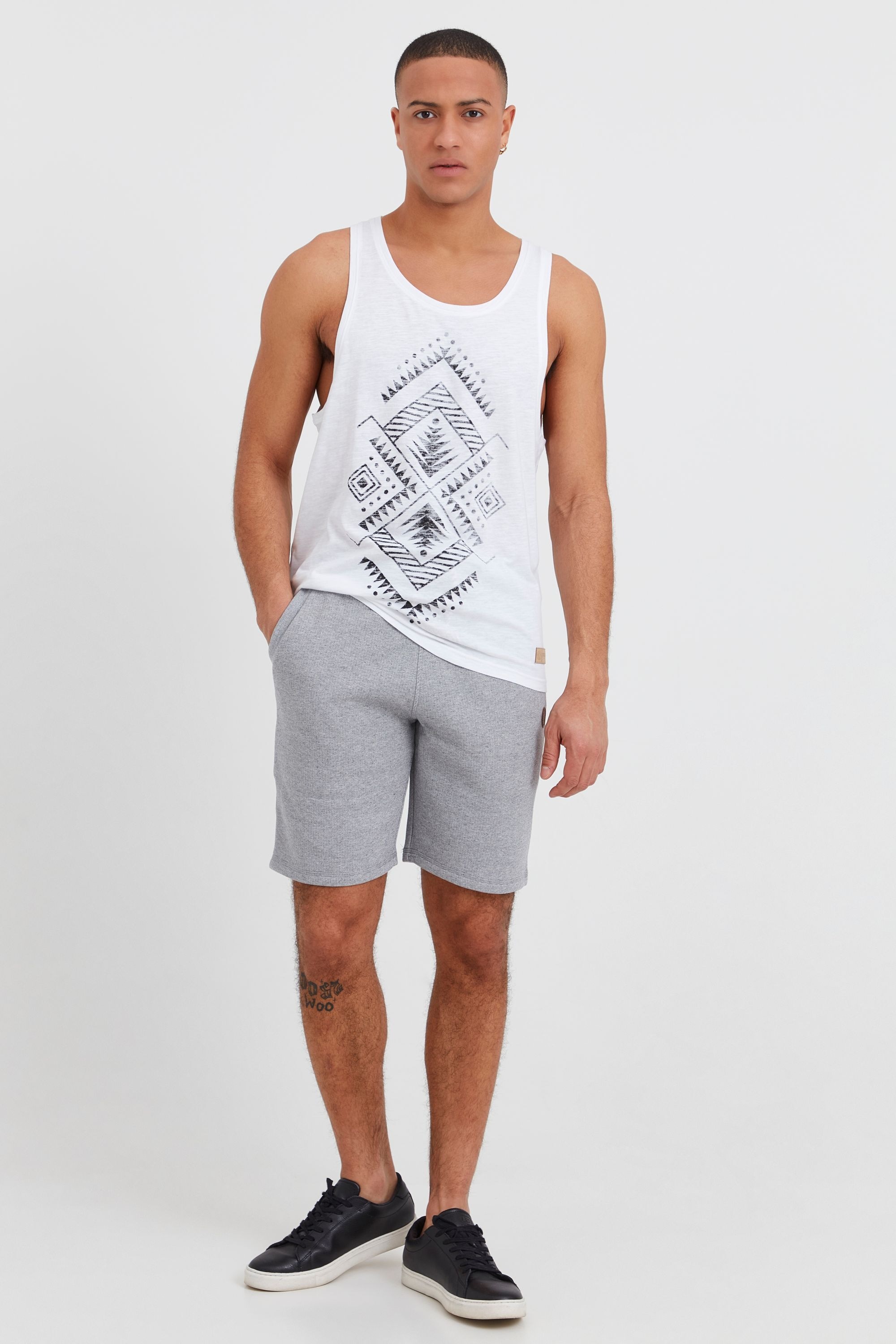 !Solid Sweatshorts »Sweatshorts SDNafko«