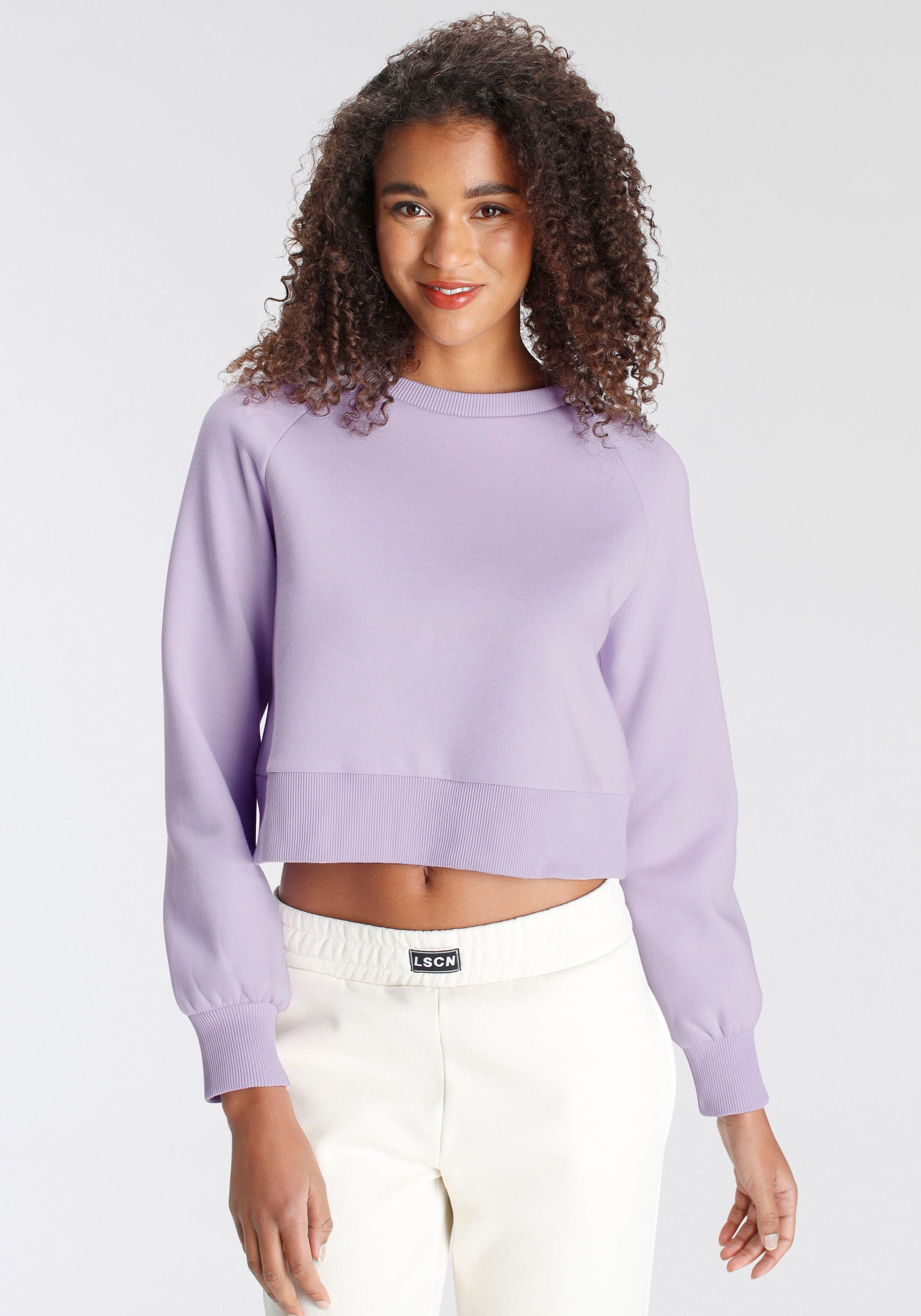 LSCN by LASCANA Sweatshirt, mit Ziernähten, Loungeanzug